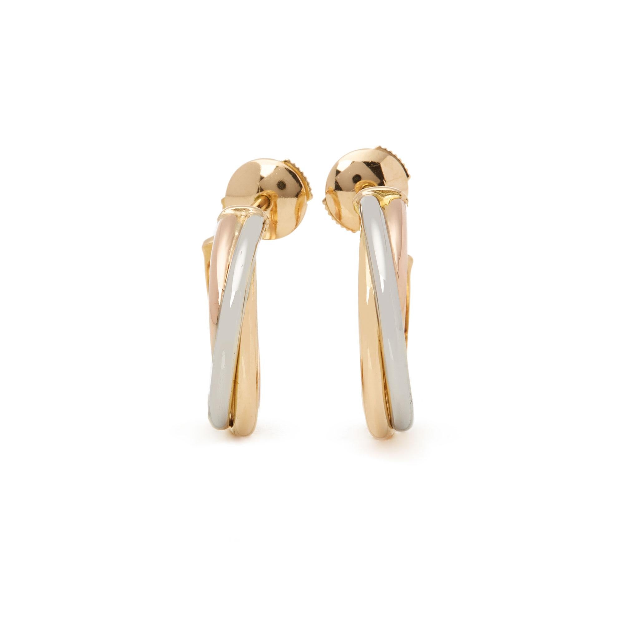 These earrings by Cartier are from their Trinity Collection and feature a twisted design in tri colour 18ct gold with a post and push back fitting. Complete with Cartier box. Our Xupes reference is J586 should you need to quote this.