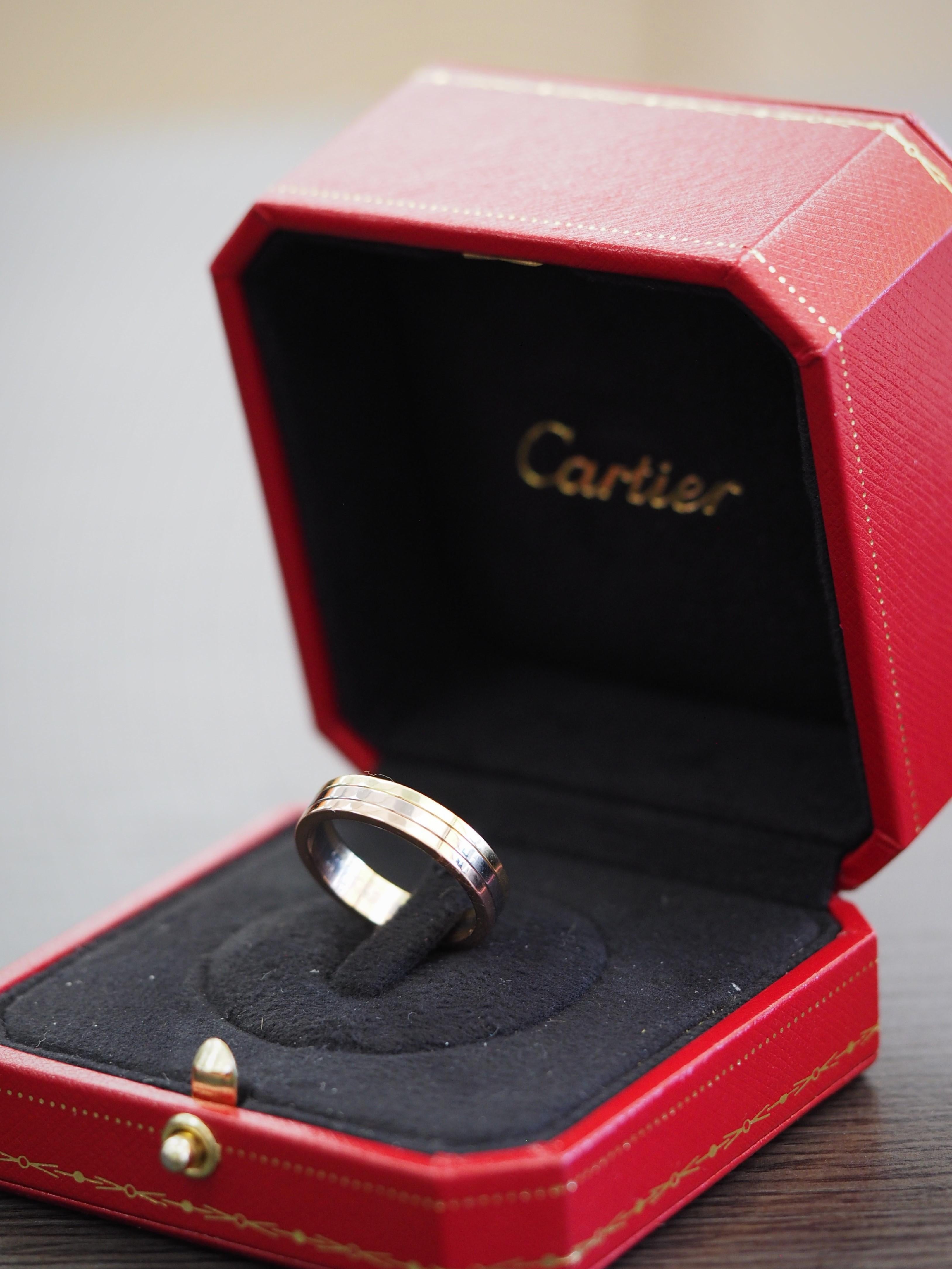 Cartier Trinity 18 Karat White Yellow Rose Gold Ring Band 3