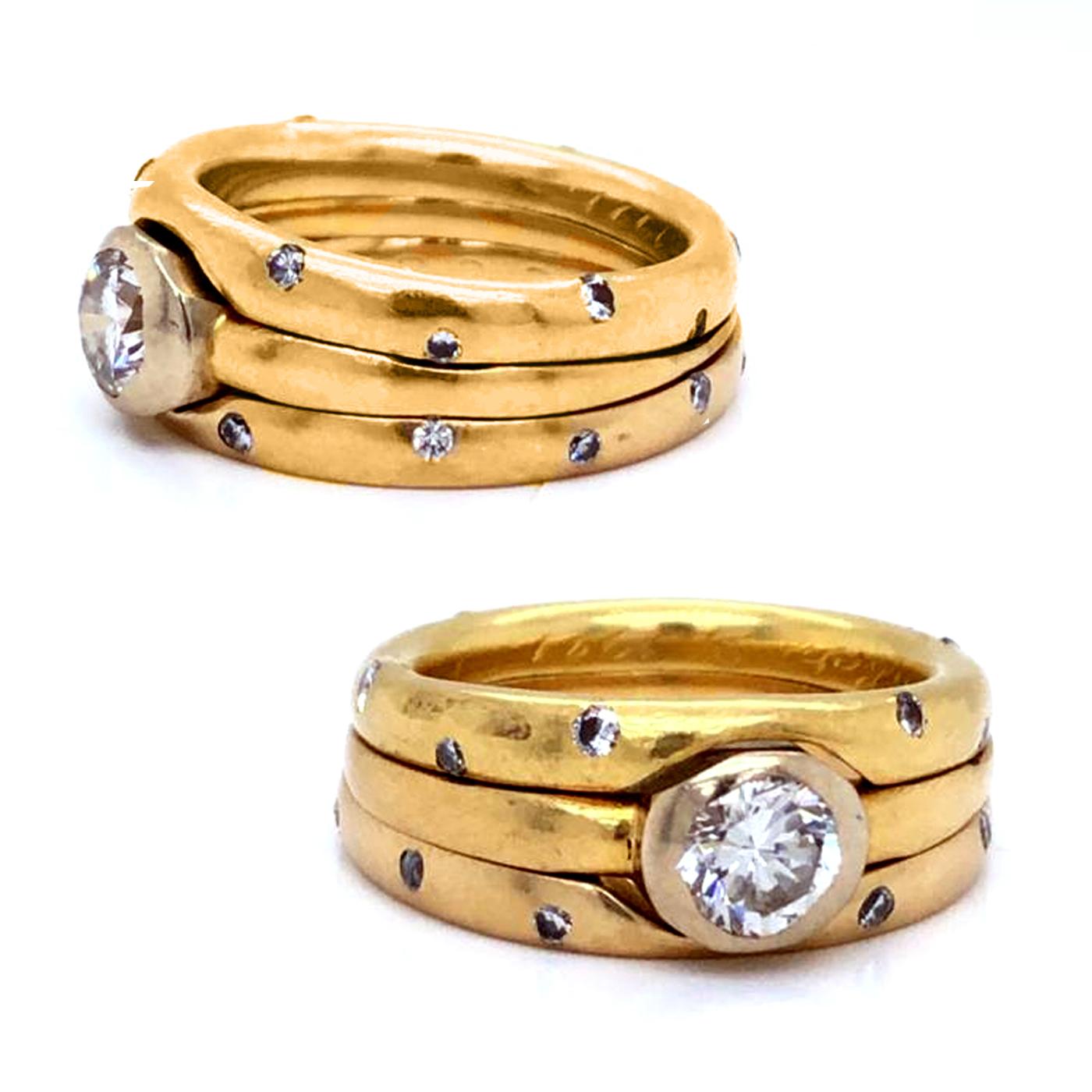 Round Cut Trinity 18 Karat Yellow Gold 0.80 Carat Center Stone Diamond Band Ring G/H VS1 For Sale