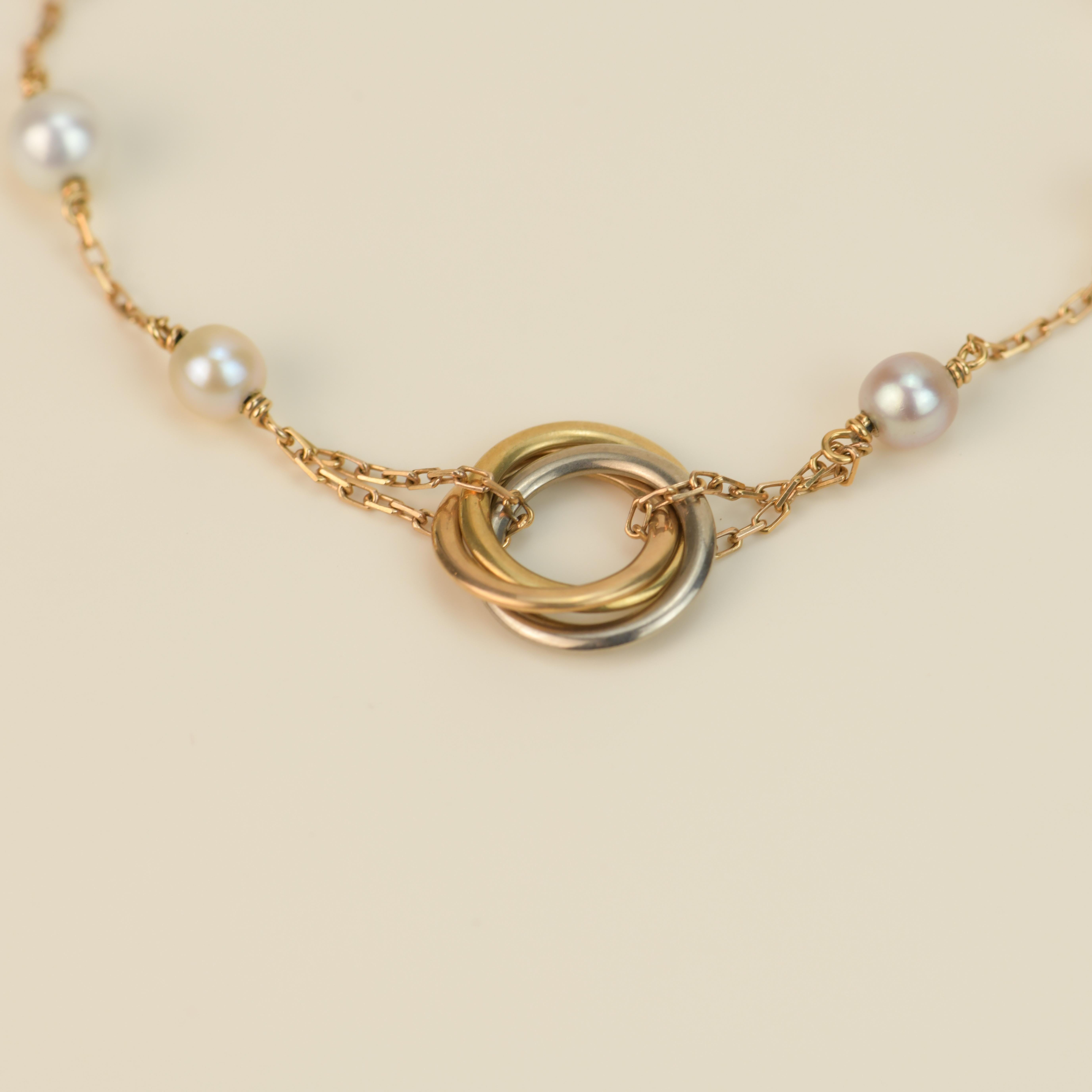Women's or Men's Cartier Trinity 18k Golds Pearl Bracelet