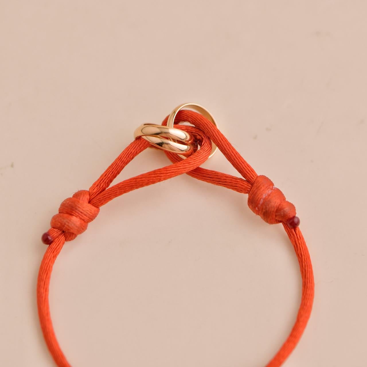 Cartier Trinity 18K Roségold Rotes Kordelarmband für Damen oder Herren