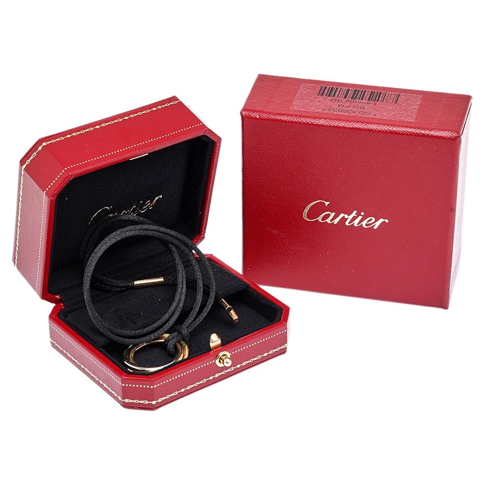 Cartier Trinity 18K Three Tone Gold Pendant Cord Necklace In Good Condition In Dubai, Al Qouz 2