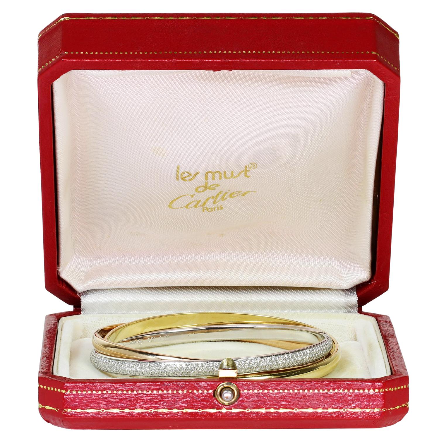 Cartier Trinity Bracelet modèle moyen en or 18 carats et diamants Pour femmes en vente