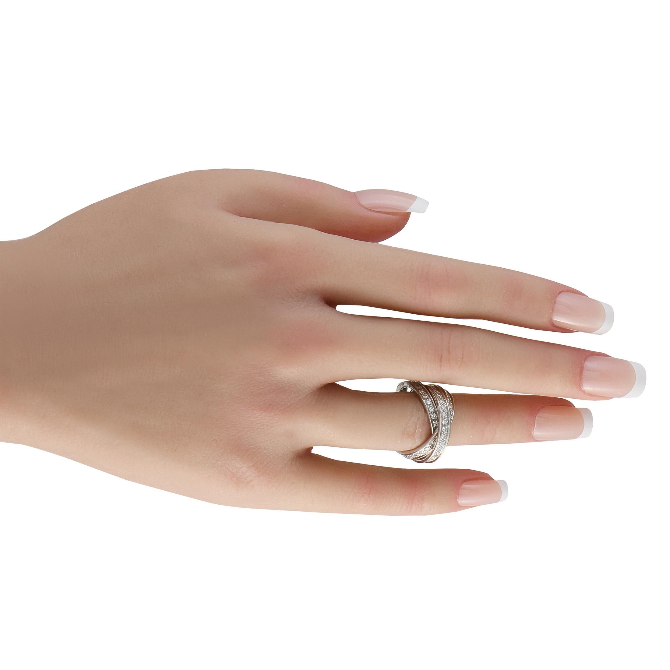 Cartier Trinity 18K White Gold Diamond Ring Corte redondo en venta