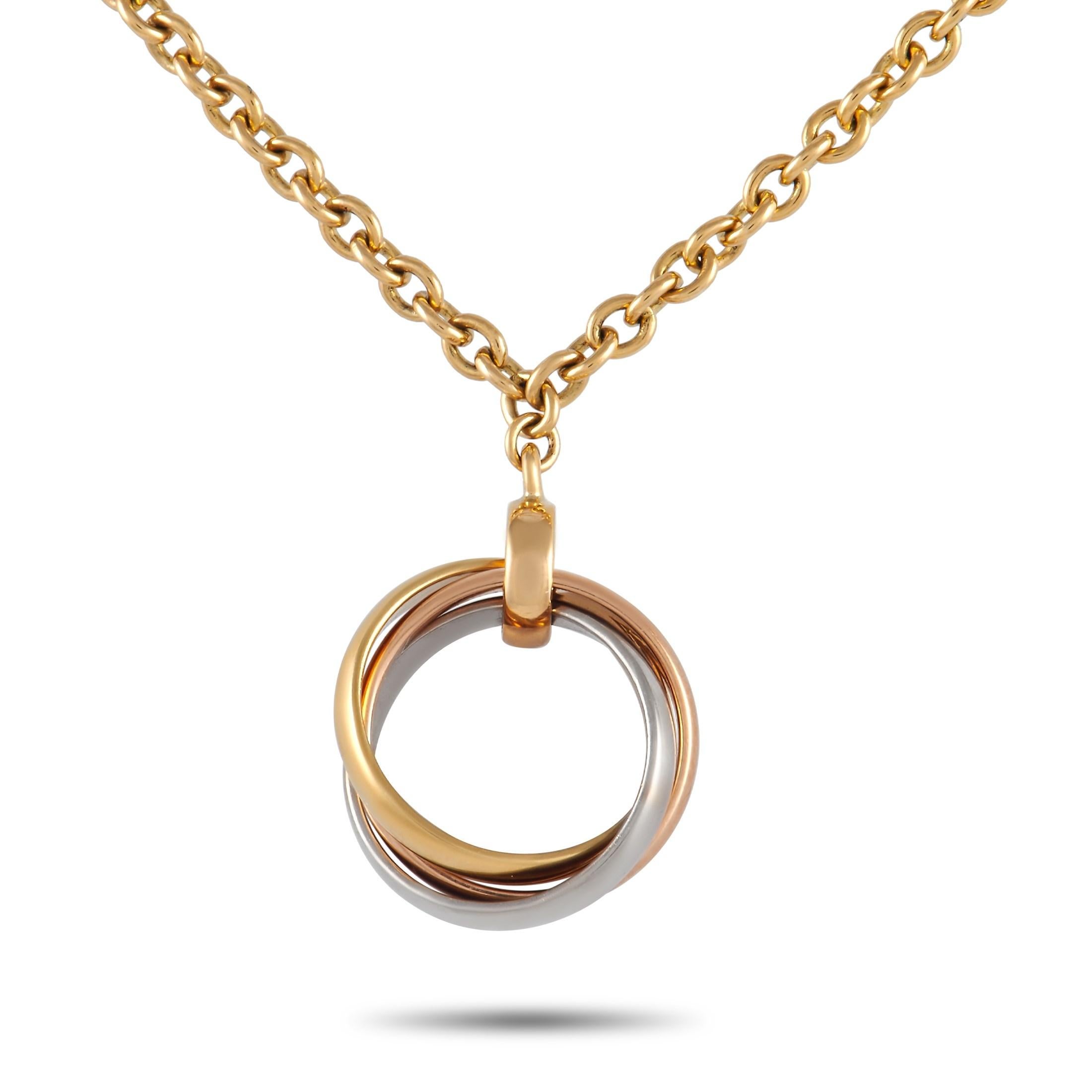 Mehrere Anhänger verleihen diesem Collier aus der Cartier Trinity Collection Textur und Dimension. Jeder kreisförmige Anhänger ist 0,65