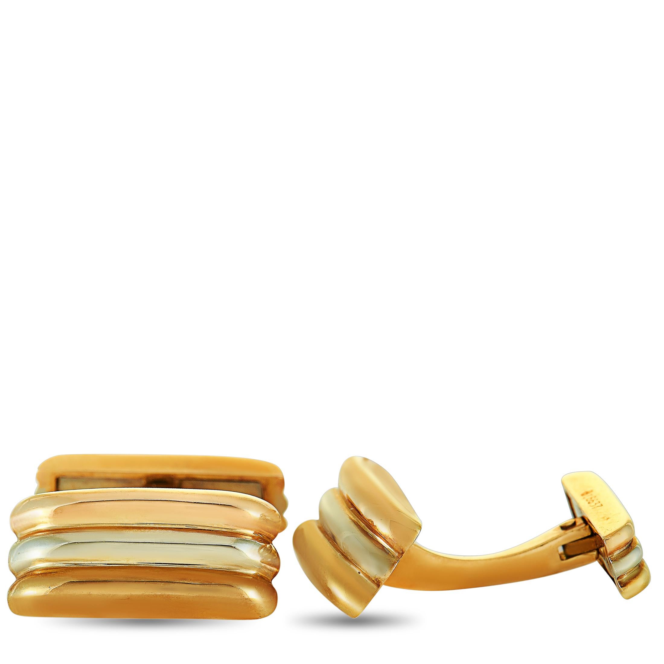 Cartier Trinity 18 Karat Yellow, White and Rose Gold Cufflinks In Excellent Condition In Southampton, PA