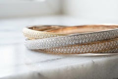 Cartier Trinity Brazalete de diamantes de 9 quilates, Oro tricolor de 18 quilates