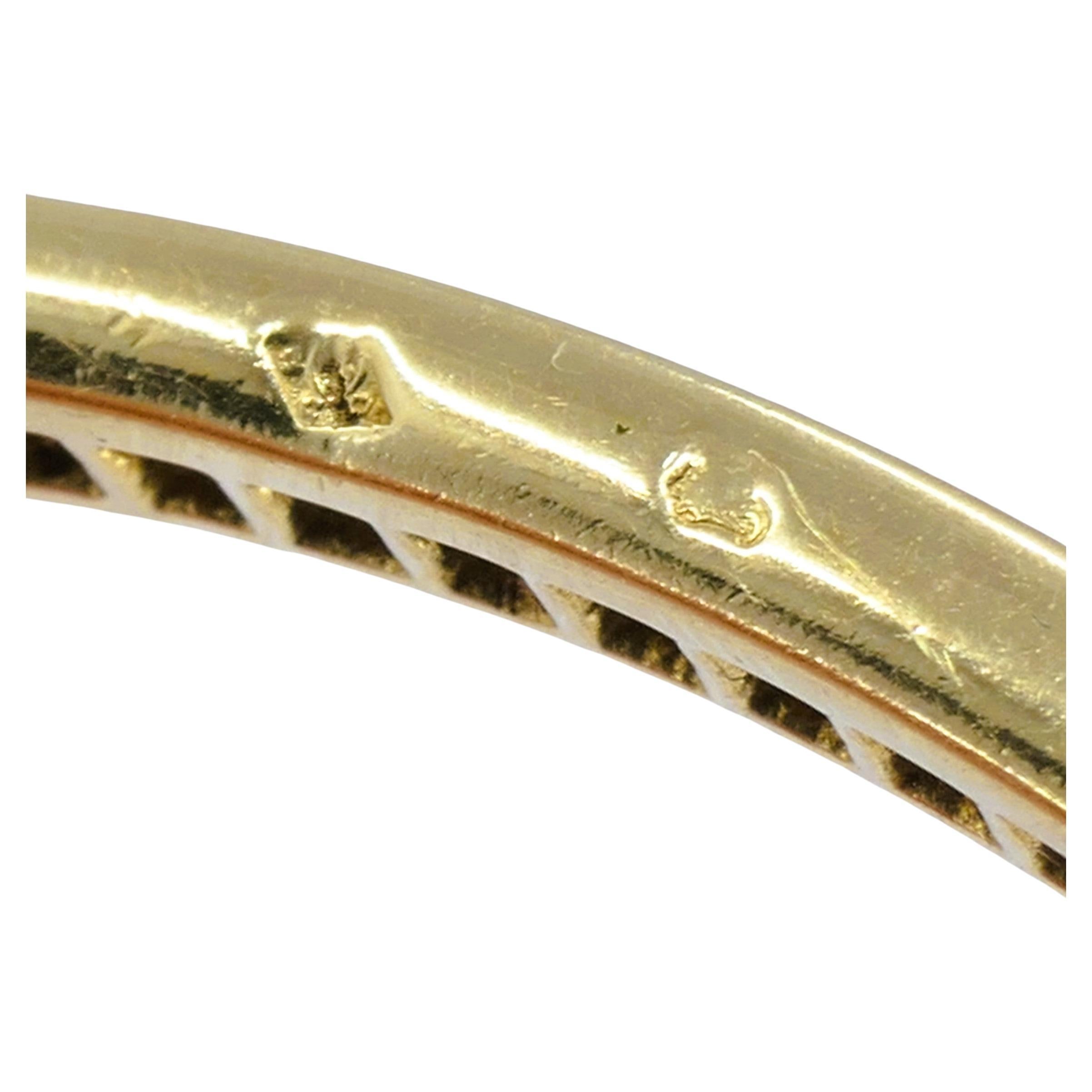 Cartier Trinity Bracelet Diamond 18k Gold Estate Jewelry In Excellent Condition For Sale In Beverly Hills, CA