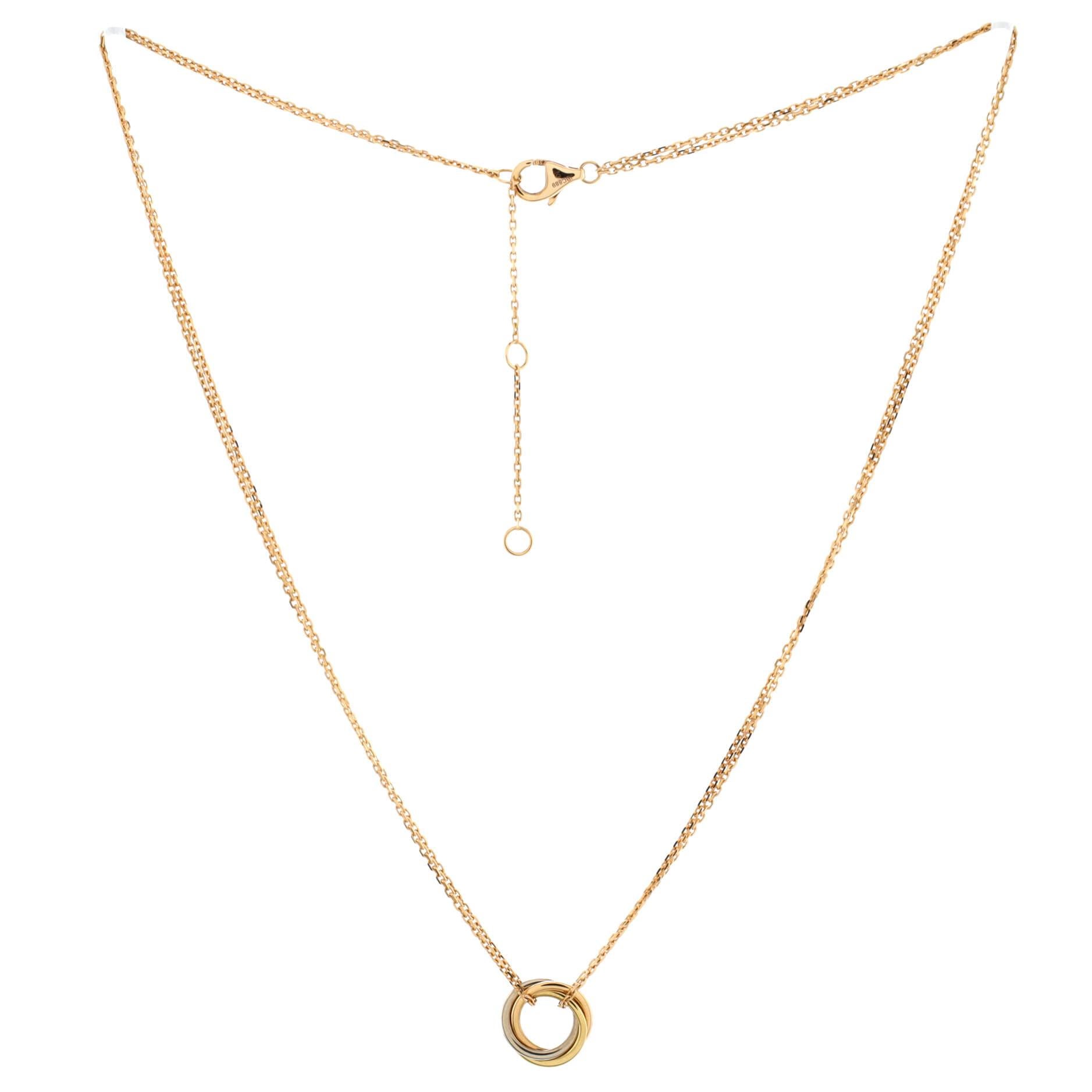 Cartier Trinity Choker-Halskette aus 18 Karat dreifarbigem Gold im Zustand „Gut“ in New York, NY