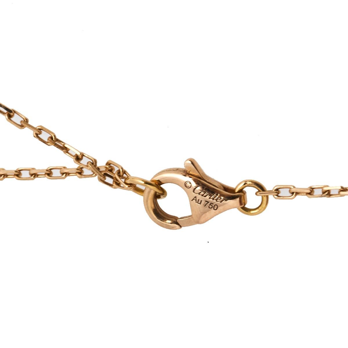 Cartier Trinity de Cartier Heart Three Tone 18k Gold Necklace In Good Condition In Dubai, Al Qouz 2