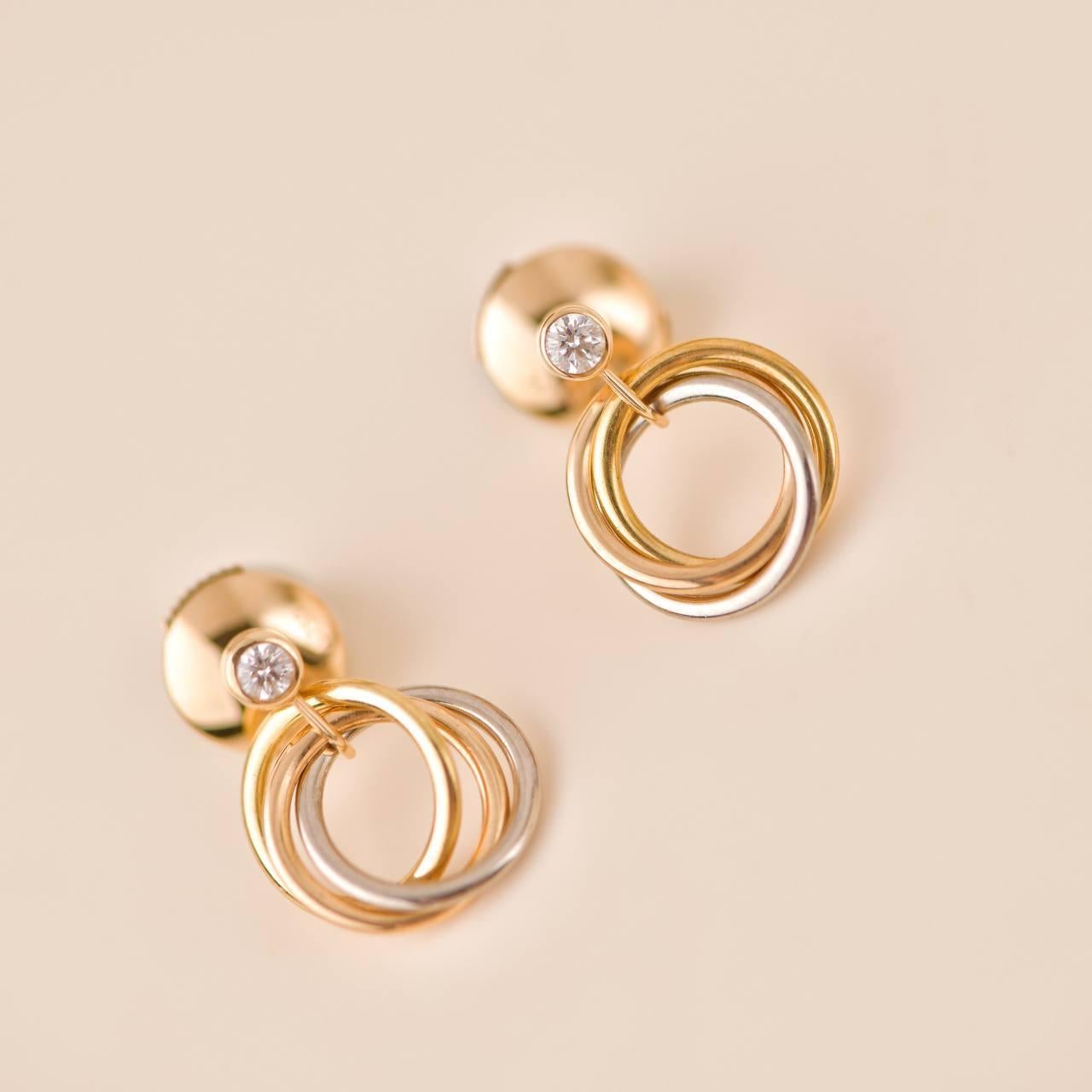Cartier Trinity Diamond 18K Gold Earrings In Excellent Condition In Banbury, GB