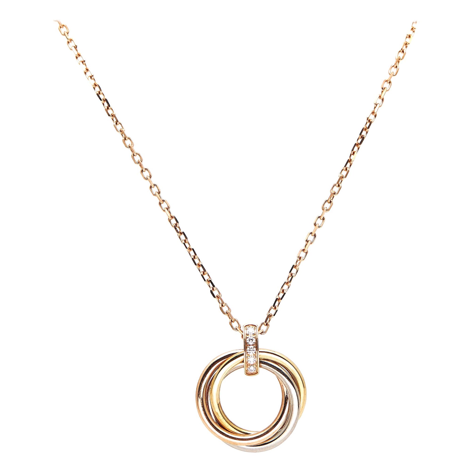 Cartier Trinity Diamant-Halskette mit dreifarbigem 18 Karat dreifarbigem Gold-Anhänger