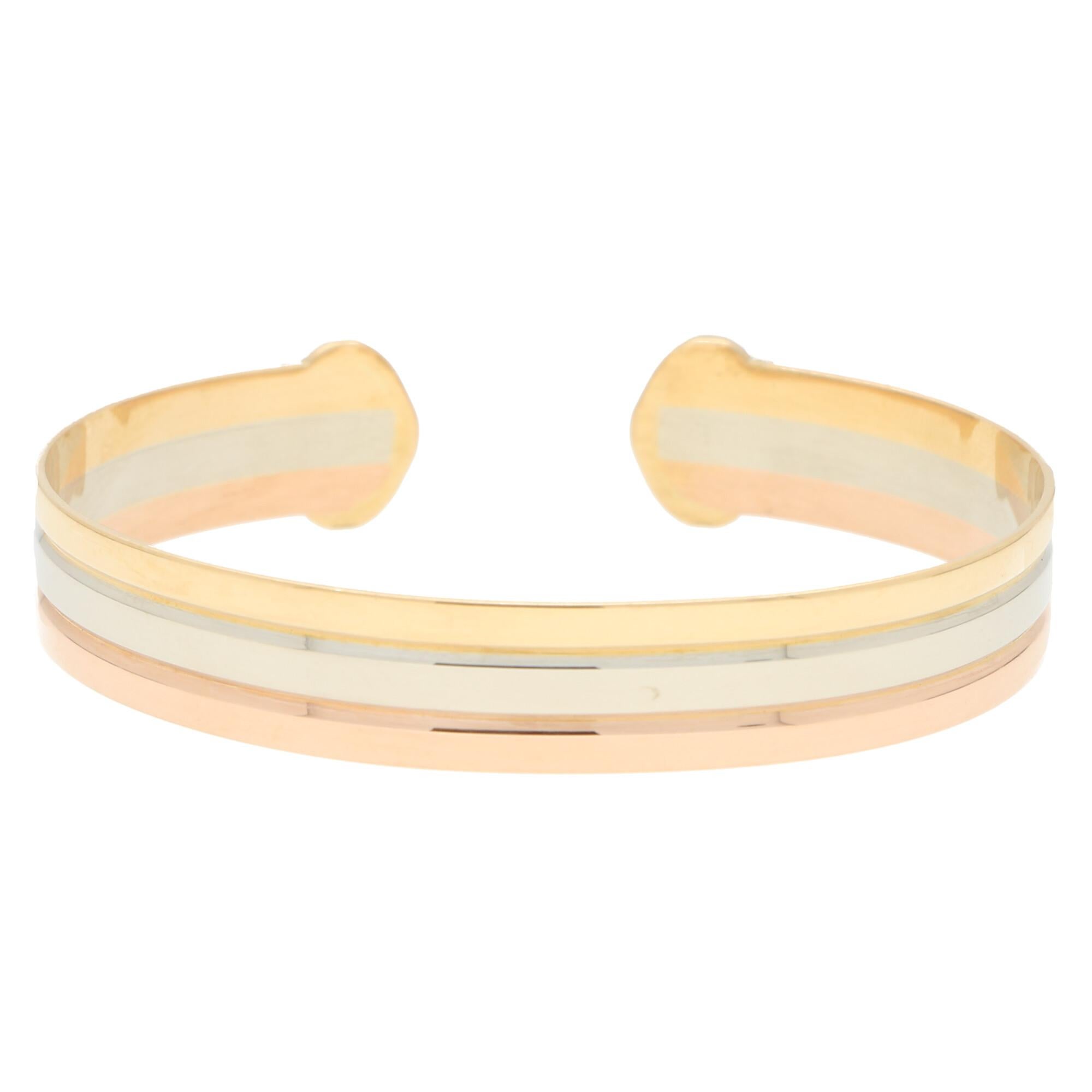 Cartier Trinity Double C Tricolor Bangle Set in 18k Rose, White and Yellow Gold In Good Condition In London, GB