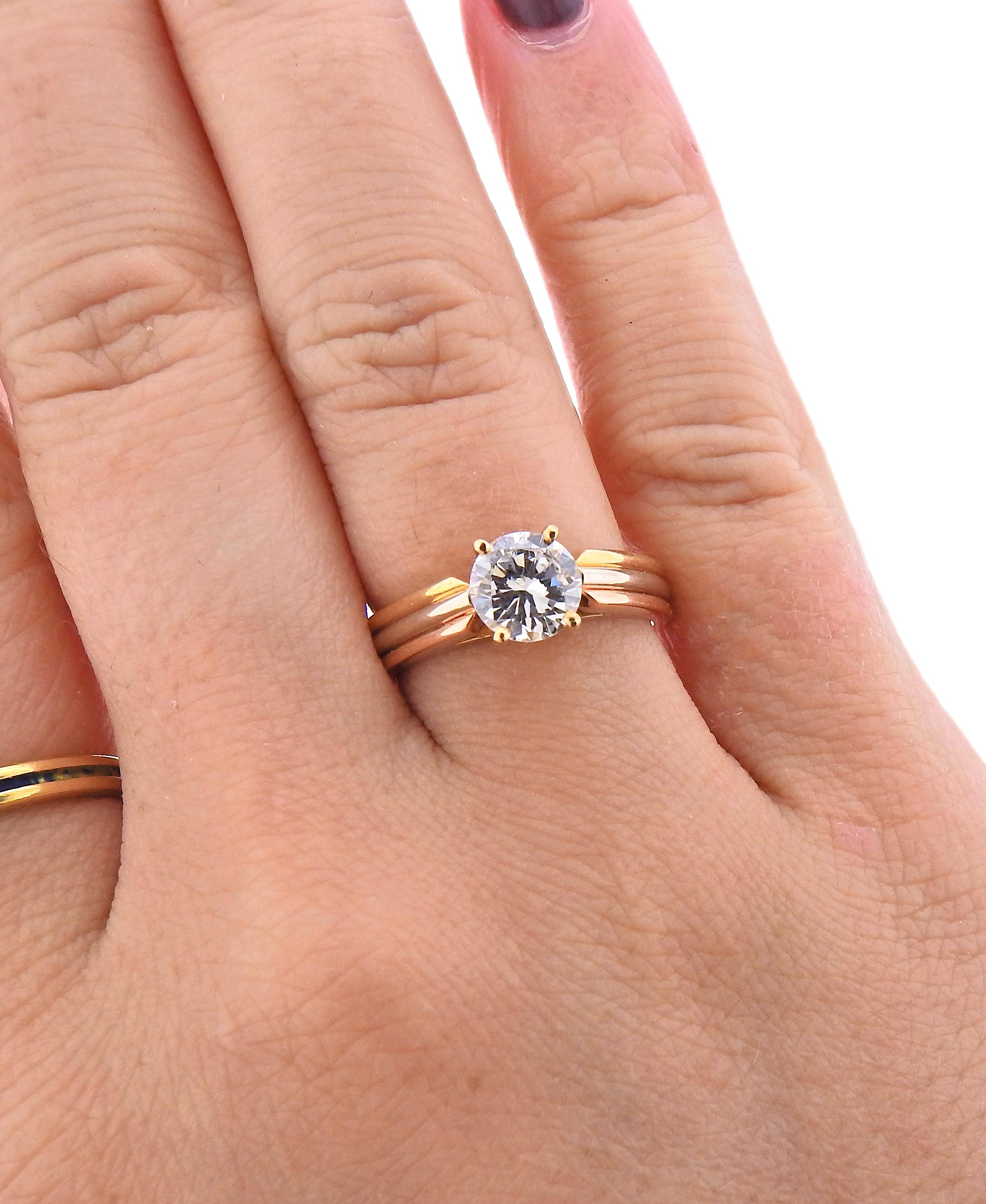 Women's Cartier Trinity GIA 0.91 Carat G VVS2 Diamond Gold Engagement Ring