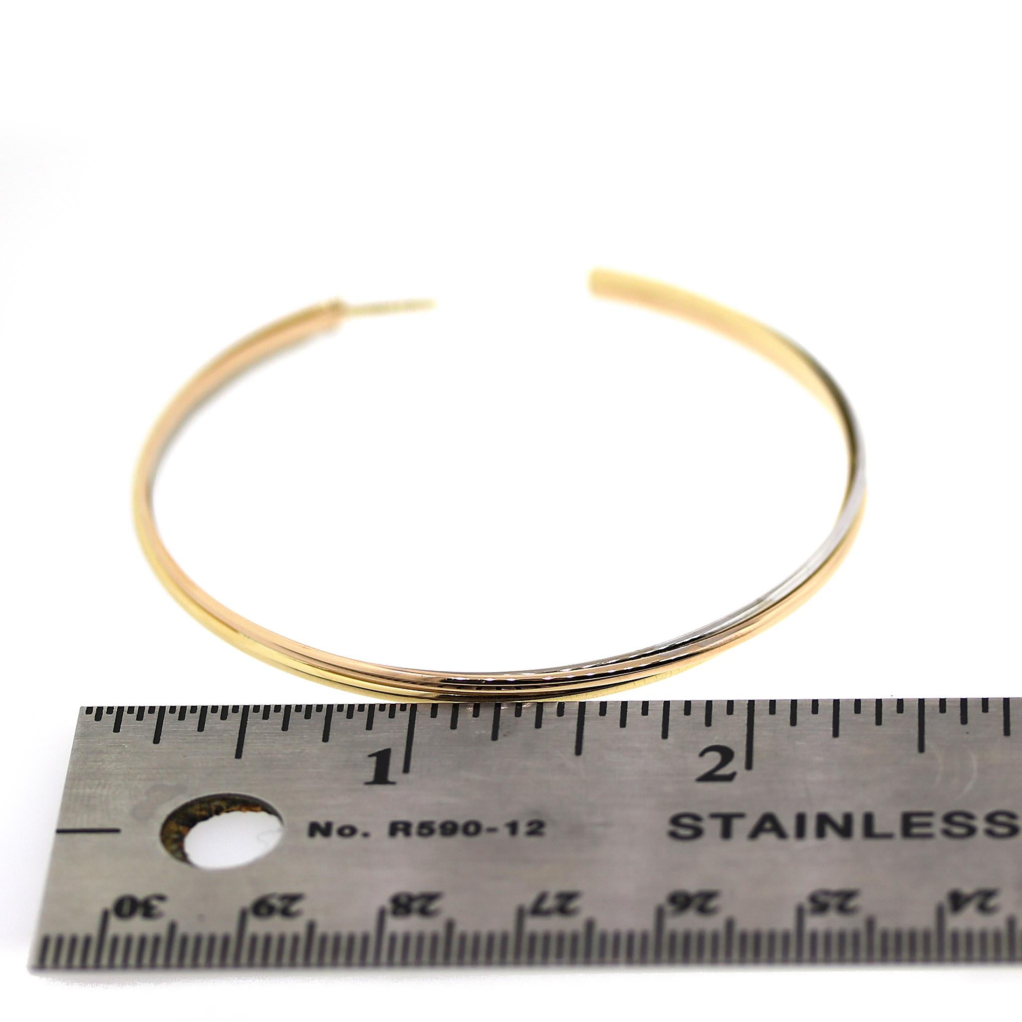 Cartier Trinity Hoop Earrings - Large In Good Condition For Sale In New York, NY