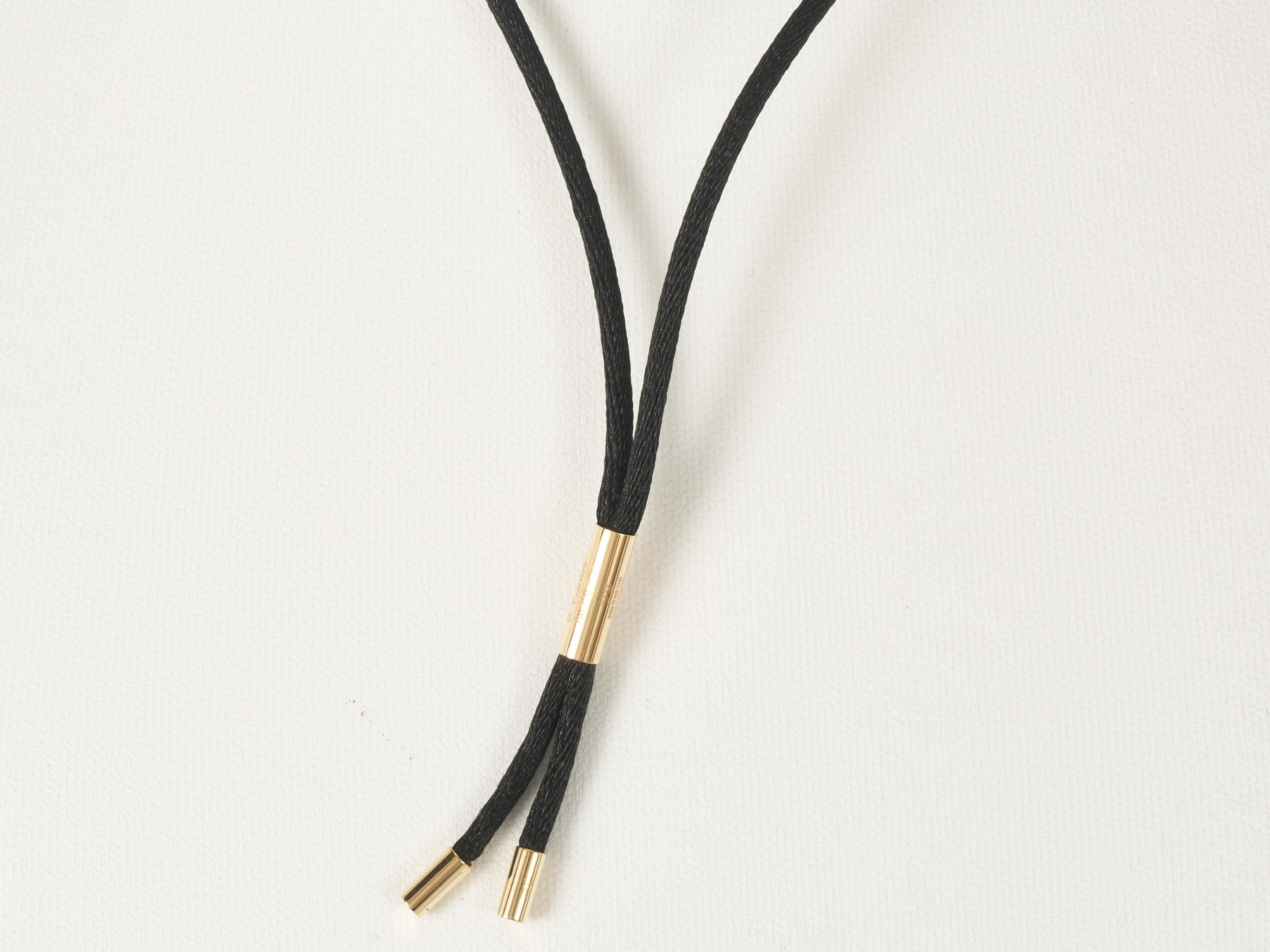Cartier, grand collier Trinity Loop en or jaune, rose et blanc 18 carats avec diamants 0,9 carat en vente 5