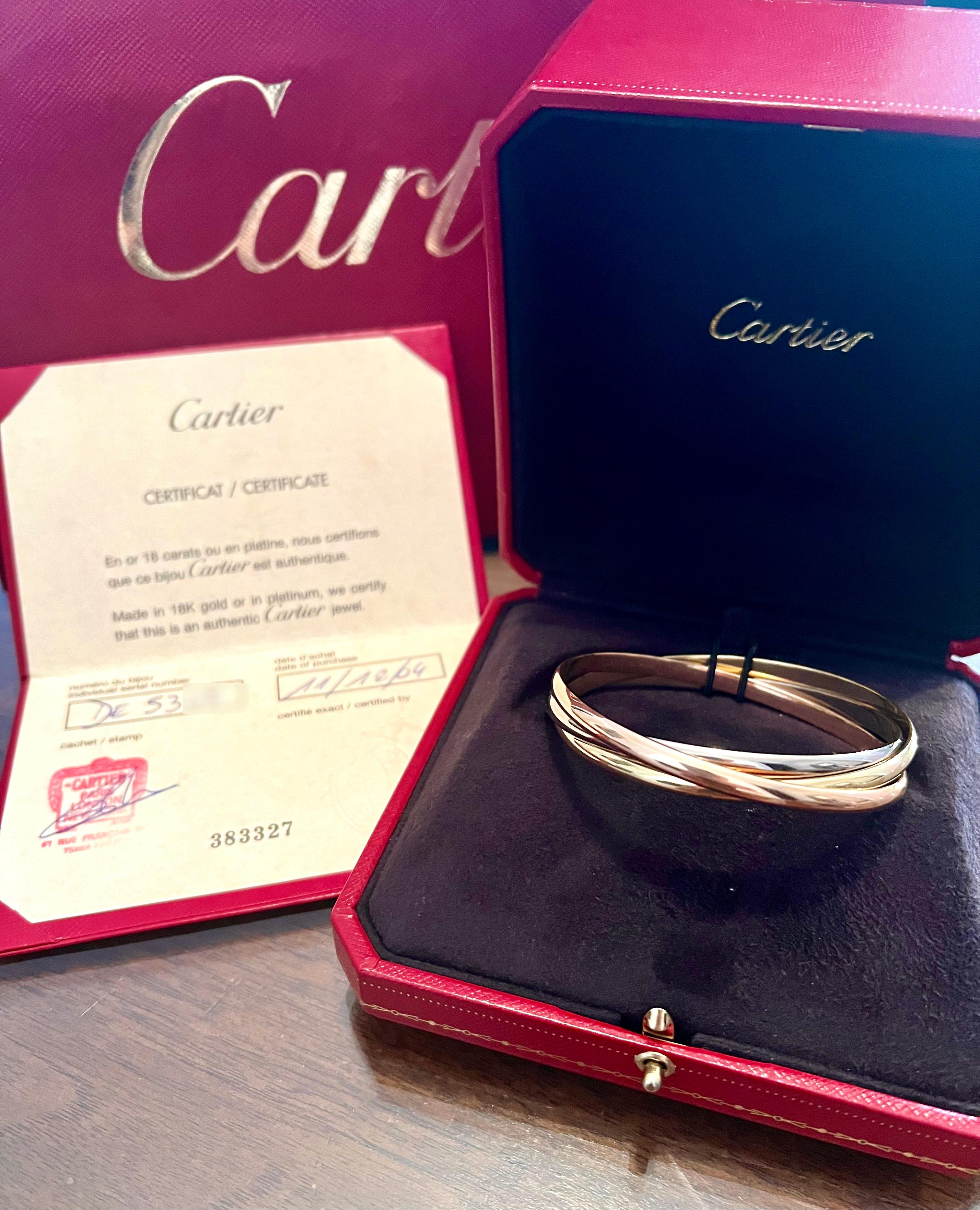 Cartier Trinity Medium Model 18 Carats 3 Gold Bracelet In Excellent Condition In Paris, FR