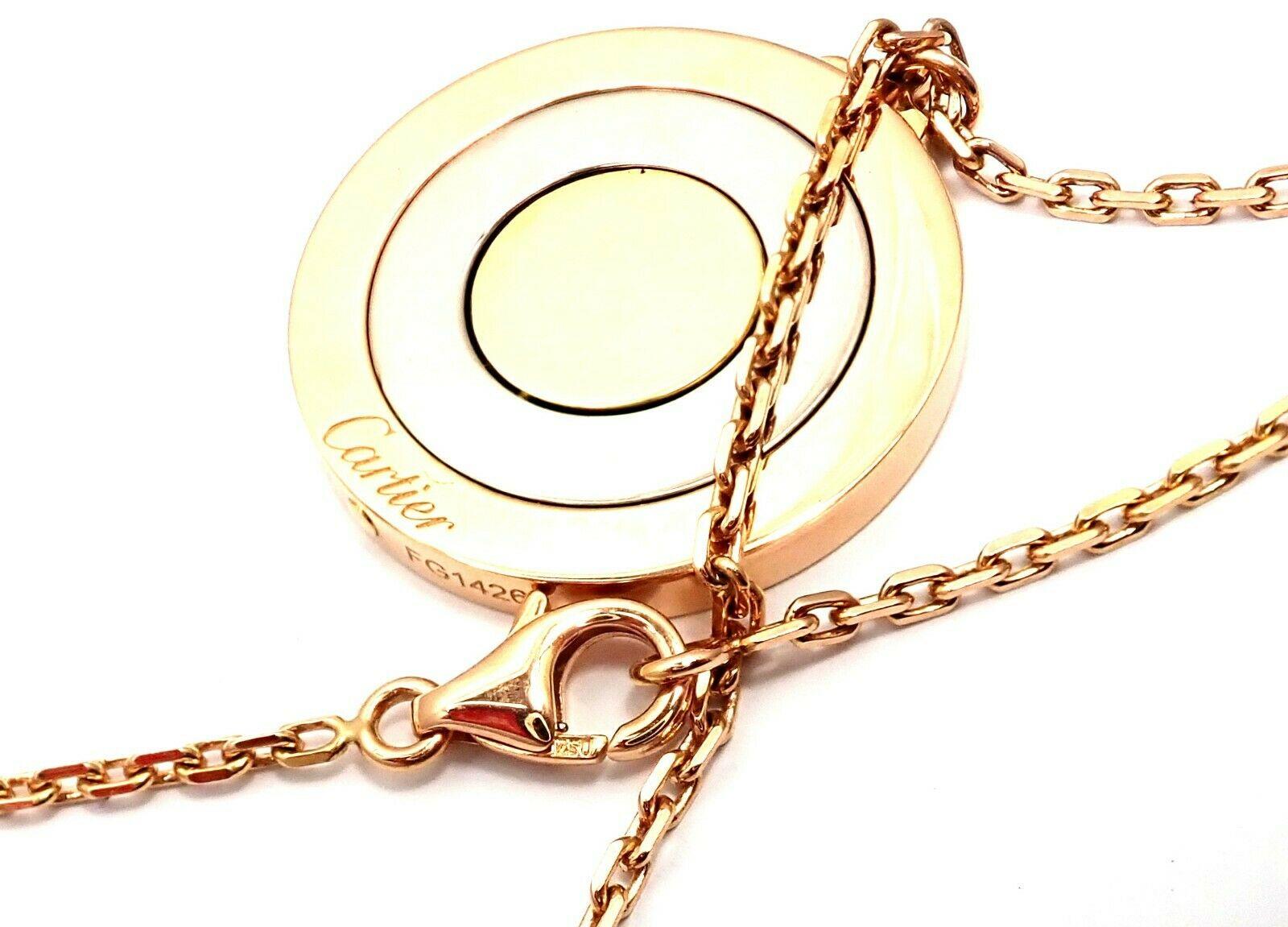 Cartier Trinity Movable Disc Tri-Color Gold Pendant Necklace In Excellent Condition In Holland, PA