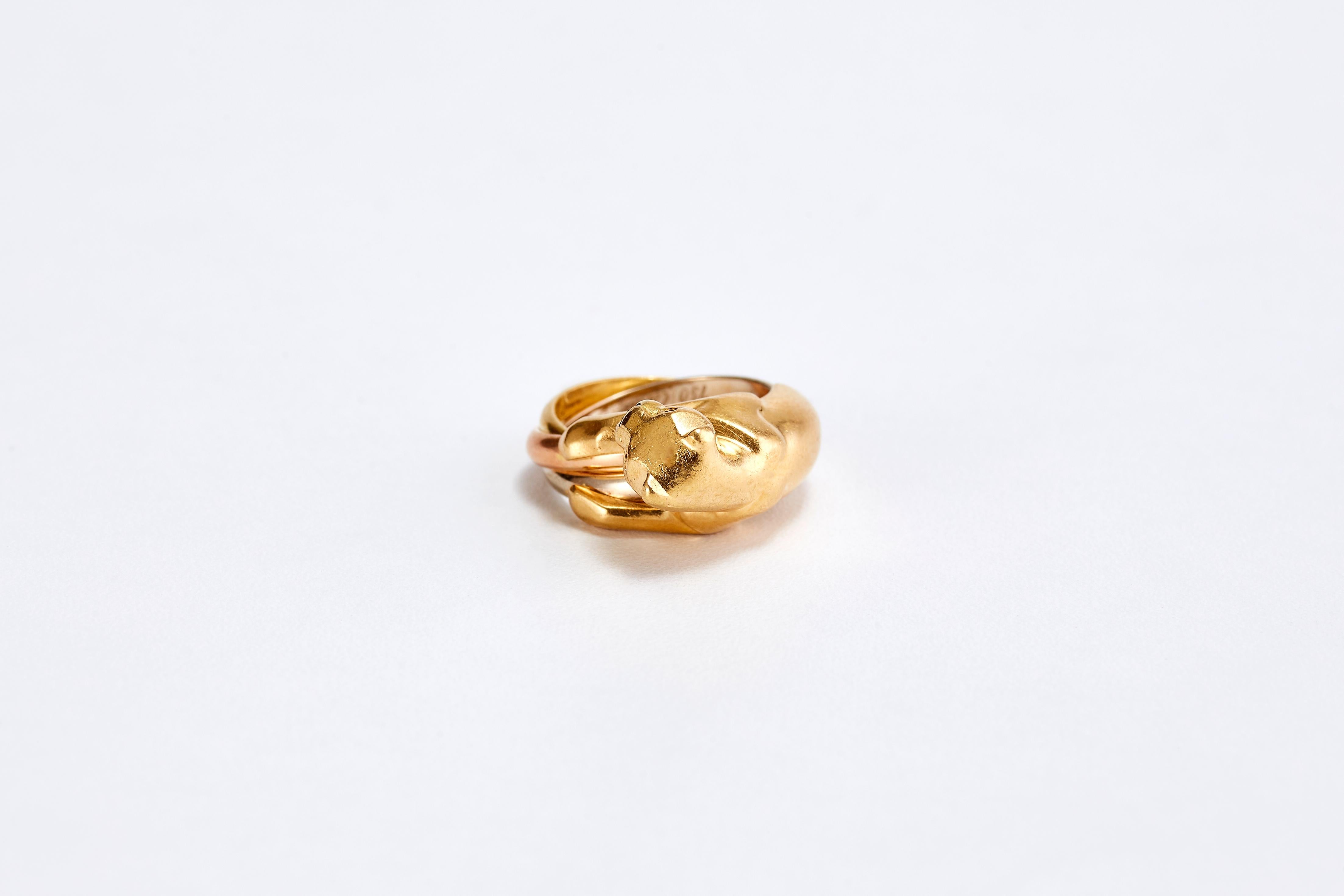 Round Cut Cartier Trinity Panther Ring in Yellow Gold with Sapphire Eyes and Onyx Nose