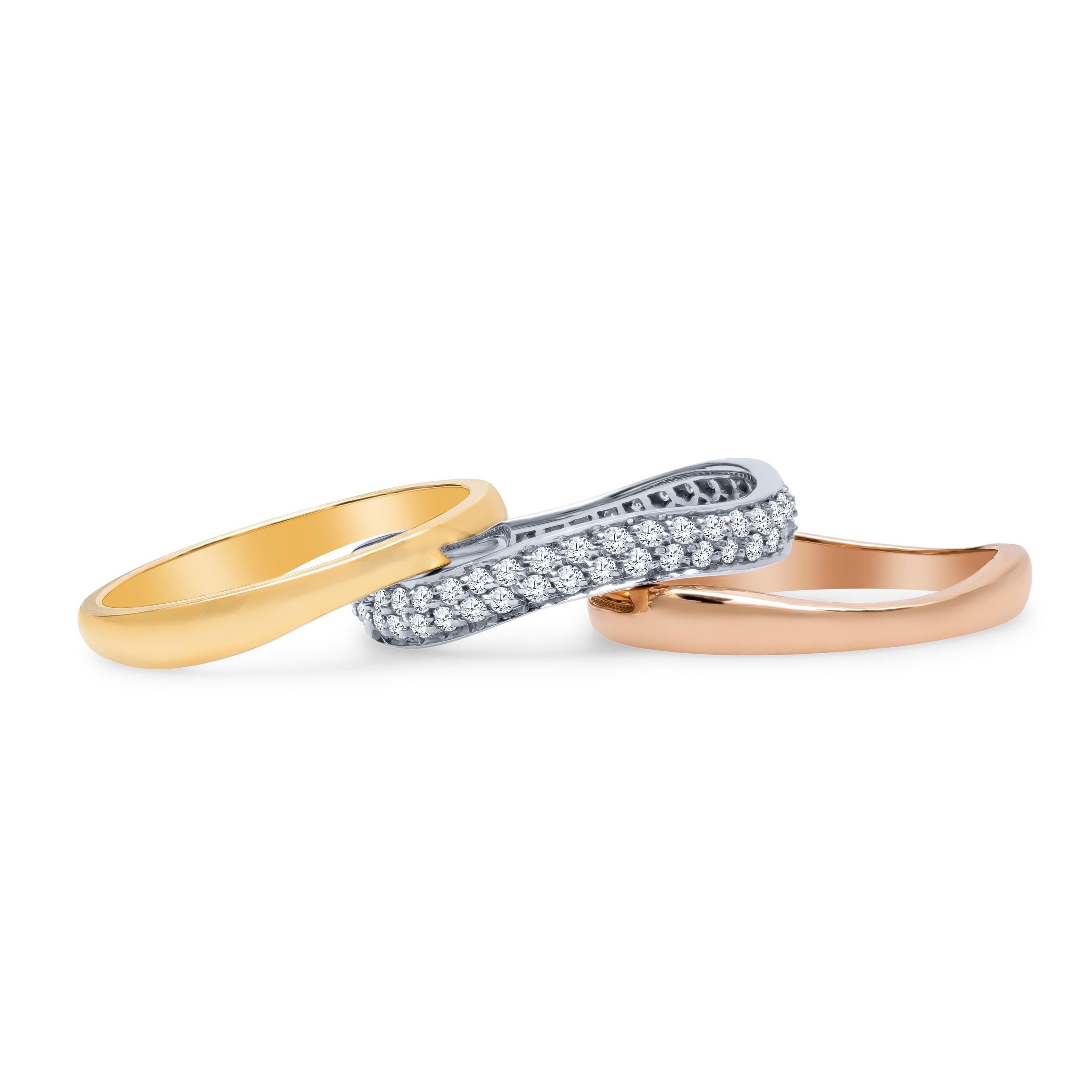 Brand: Cartier 

Style: Trinity 3pc Ring

Stones: Pave Diamonds

Metal:  18k Tri-Color Gold

Size: 55 - 7.25

Year: 1996

Hallmarked: Cartier 750 serial number E576**

