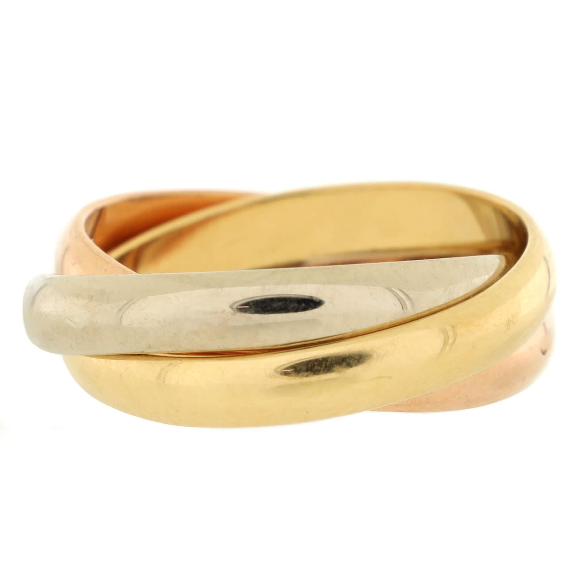 Condition: Very good. Moderate wear throughout.
Accessories: No Accessories
Measurements: Size: 7.25 - 55, Width: 3.30 mm
Designer: Cartier
Model: Trinity Ring 18K Tricolor Gold Medium
Exterior Color: Tricolor Gold
Item Number: 222346/1