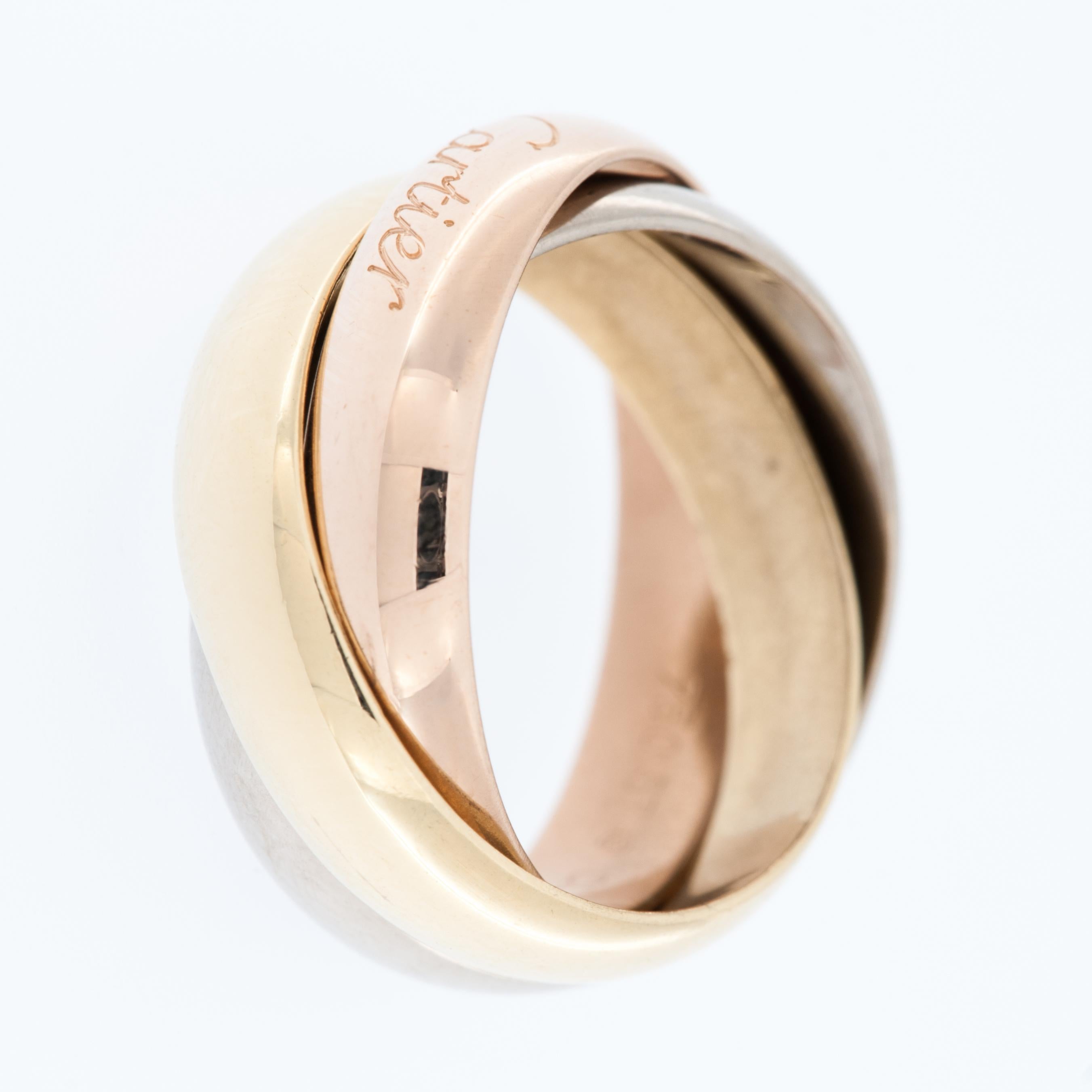 Moderne Grande bague CARTIER « Trinity » en or blanc, jaune et rose