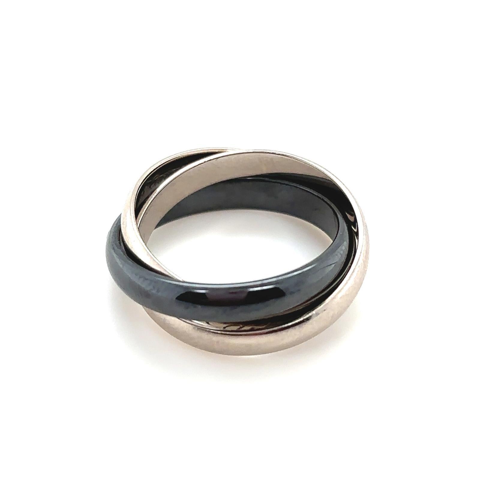 Cartier Trinity Ring Set in 18 Karat White Gold and Black Ceramic For Sale 2