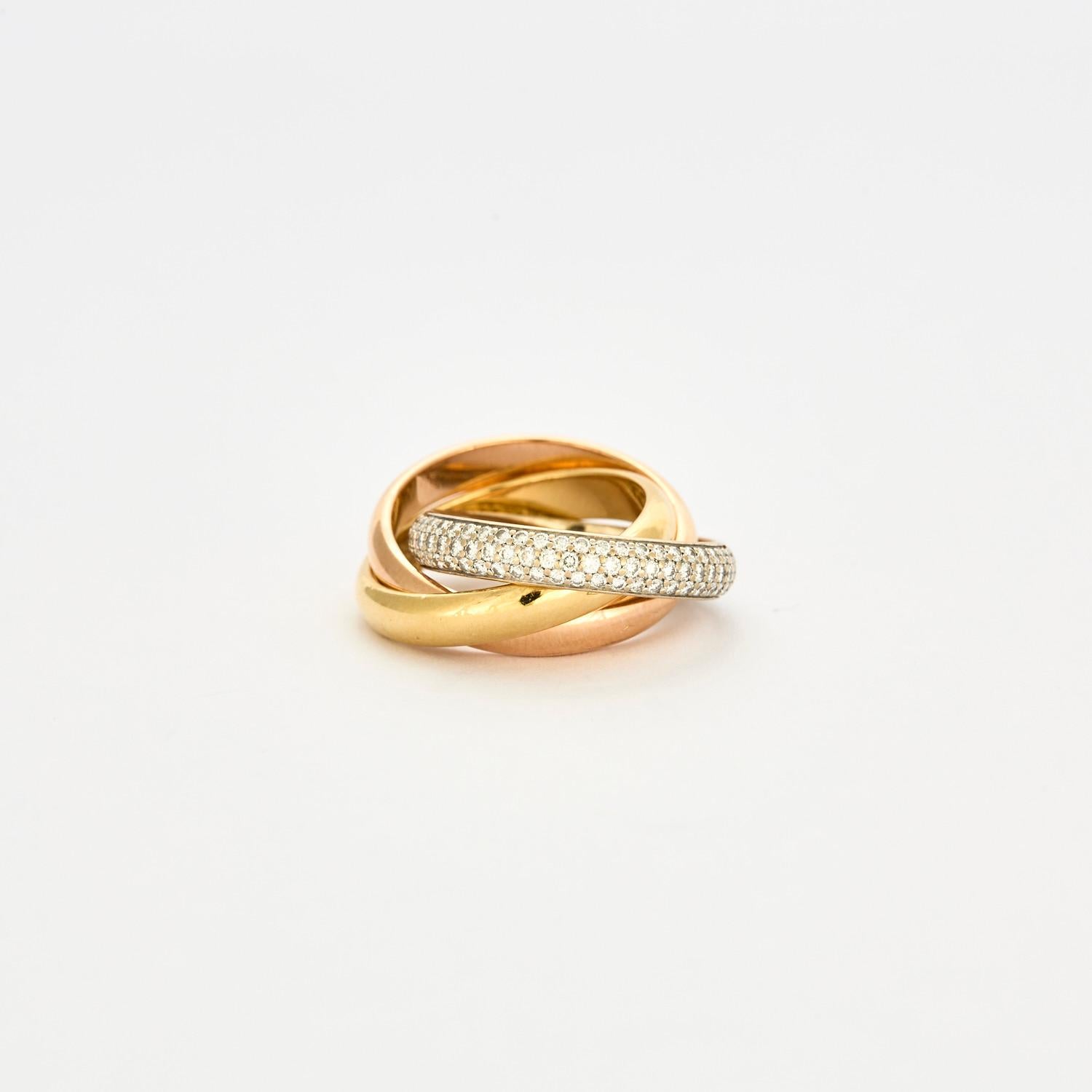CARTIER - Trinity ring with pavé diamonds In Good Condition For Sale In PARIS, FR