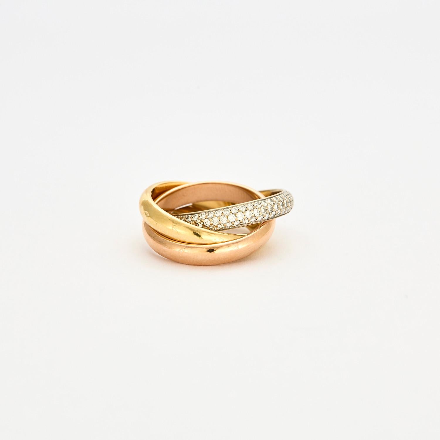 CARTIER - Trinity ring with pavé diamonds For Sale 2