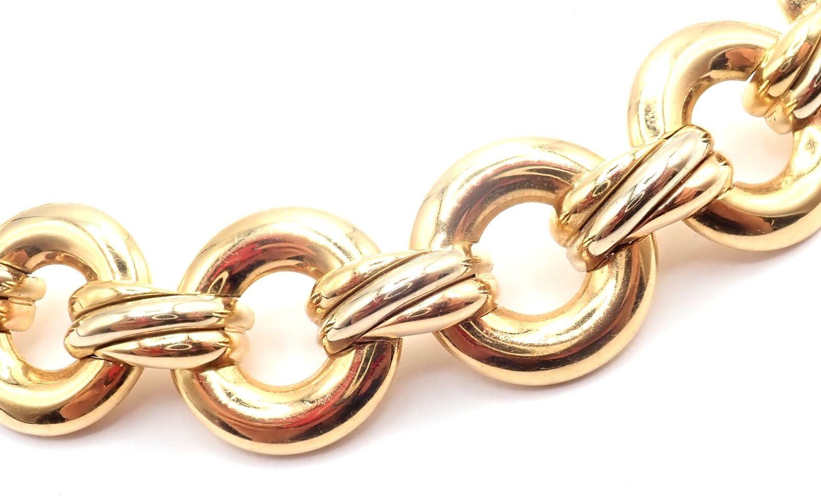 Collana girocollo in oro multicolore Cartier Trinity Round Link In condizioni ottime in vendita a Holland, PA