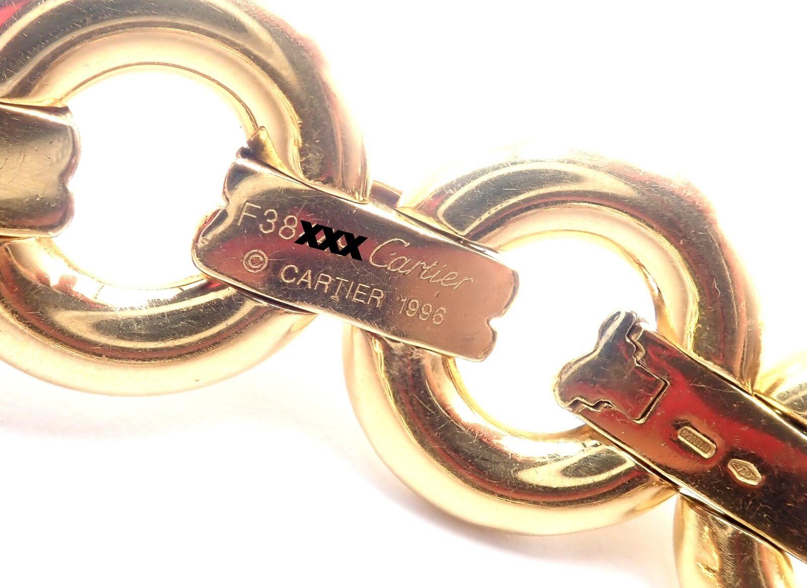 Collana girocollo in oro multicolore Cartier Trinity Round Link in vendita 1