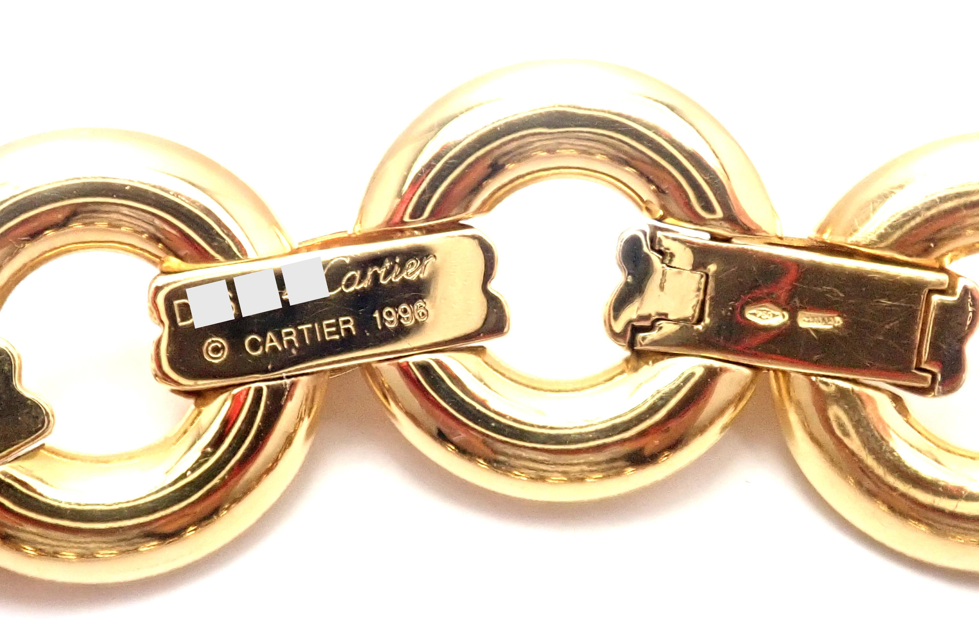 Cartier Trinity Round Link Multi-Color Gold Choker Necklace In Excellent Condition For Sale In Holland, PA