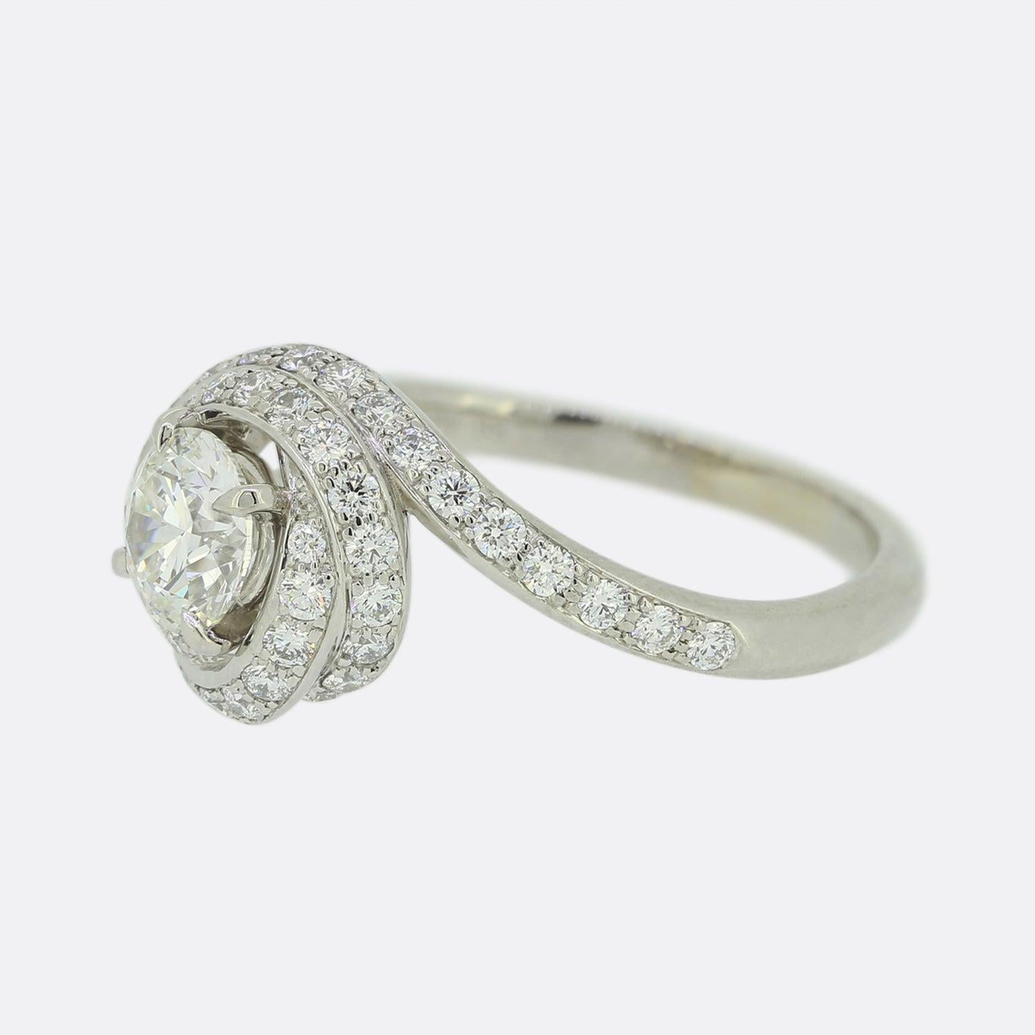 Cartier Trinity Ruban Diamant Solitar Ring im Angebot bei 1stDibs