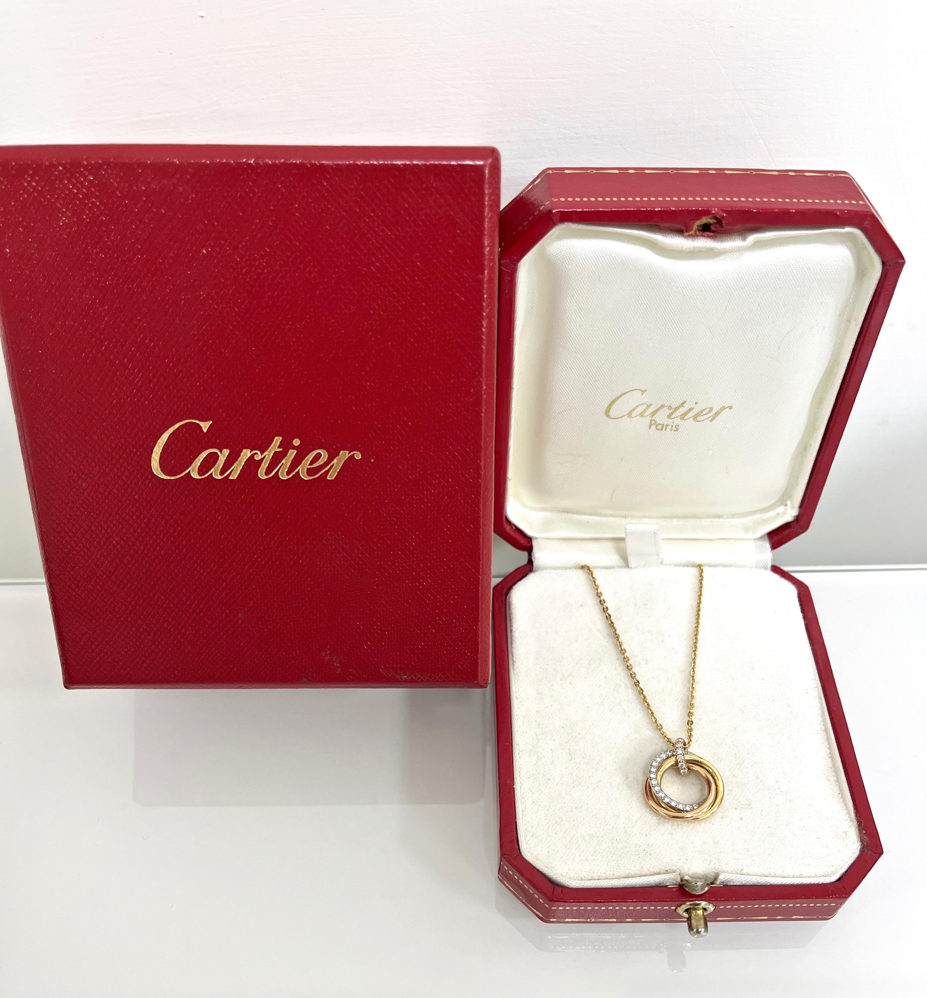 Round Cut Cartier Trinity Three Tone 18 Karat Gold Diamonds Pendant Necklace