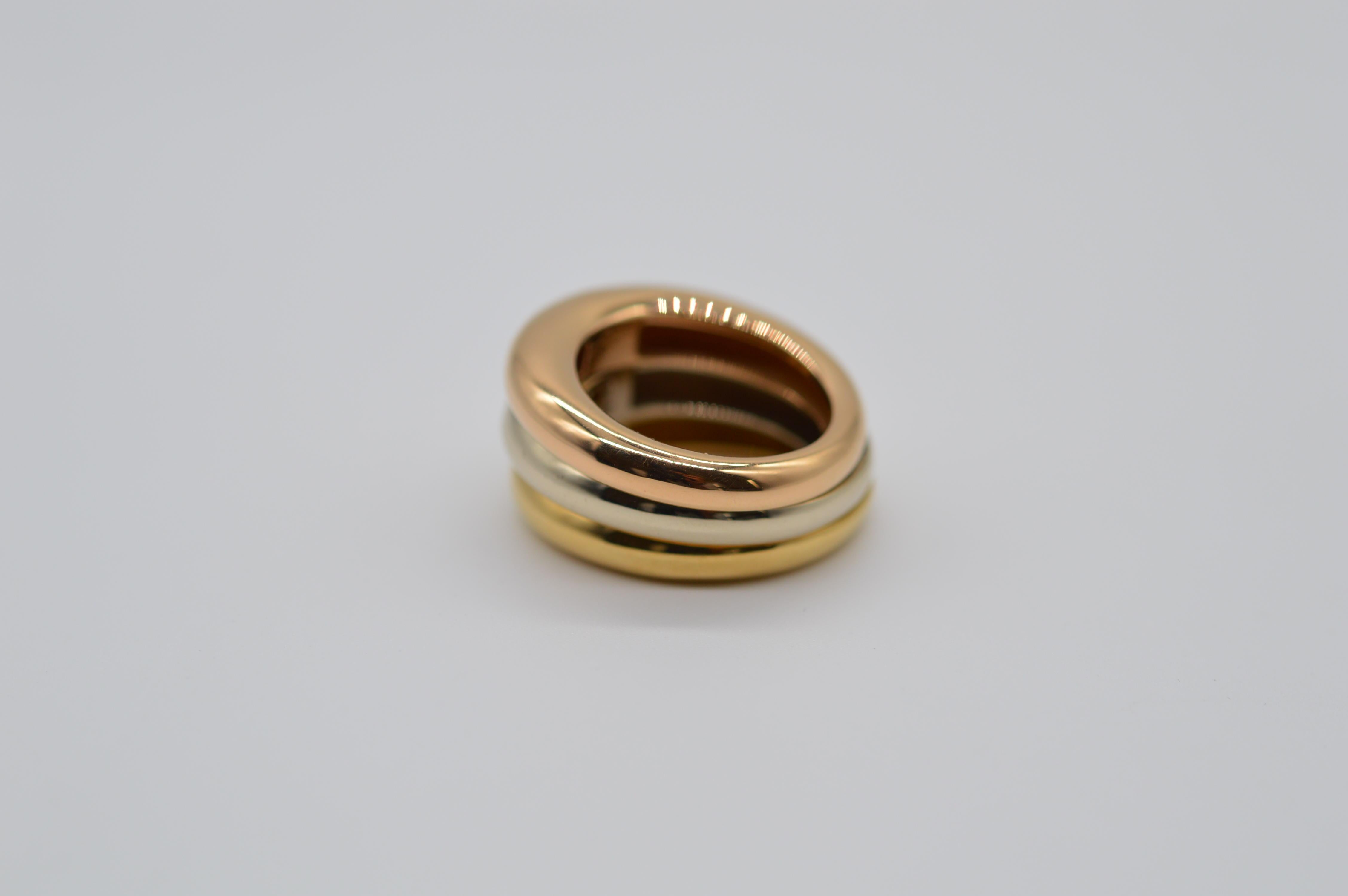 Cartier Trinity Tri-Color 18K Yellow, White & Rose Gold Band Ring Unworn In New Condition For Sale In Geneva, CH