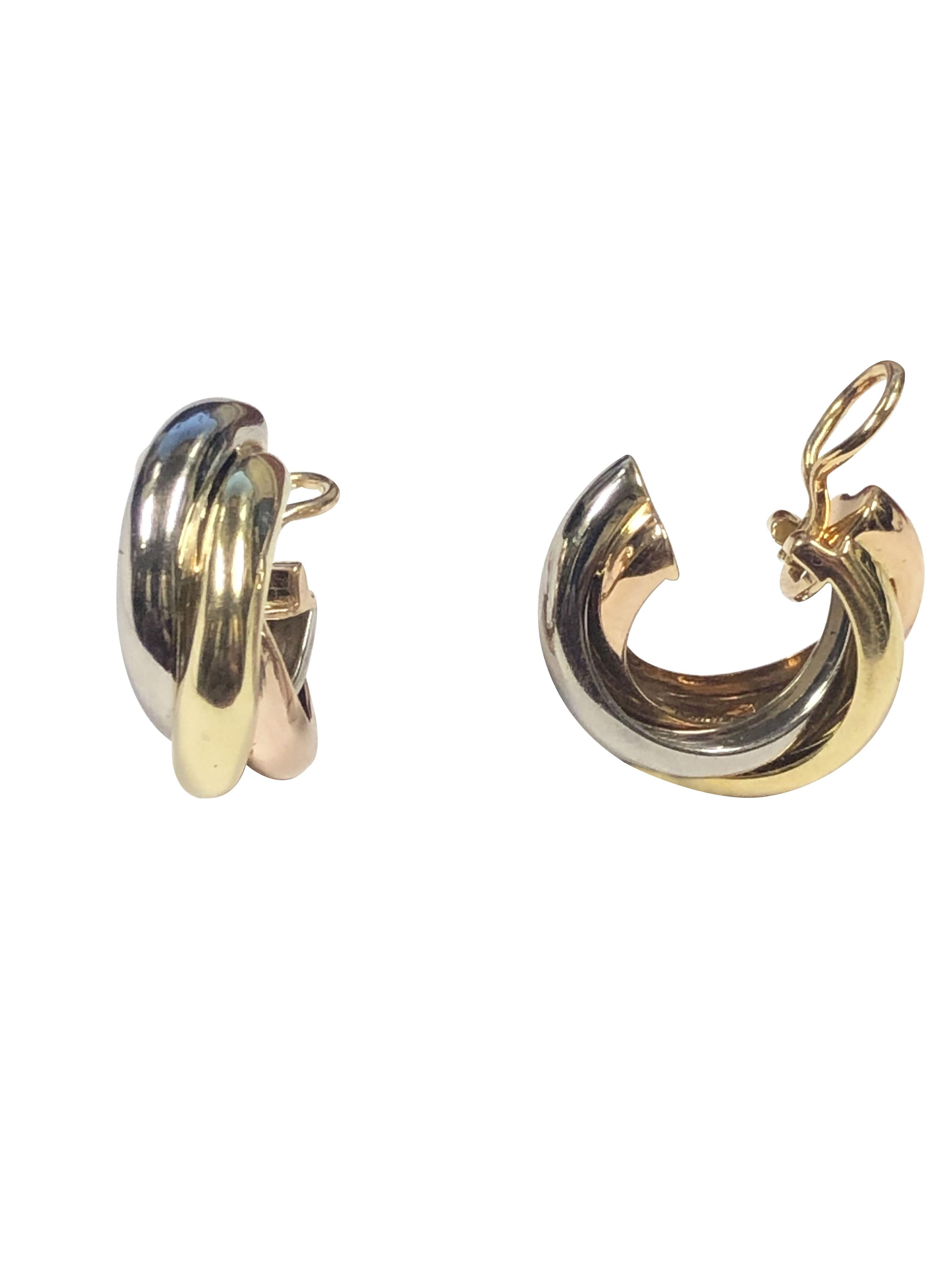 Cartier, boucles d'oreilles Trinity tricolores en or à 3 rangées Excellent état - En vente à Chicago, IL