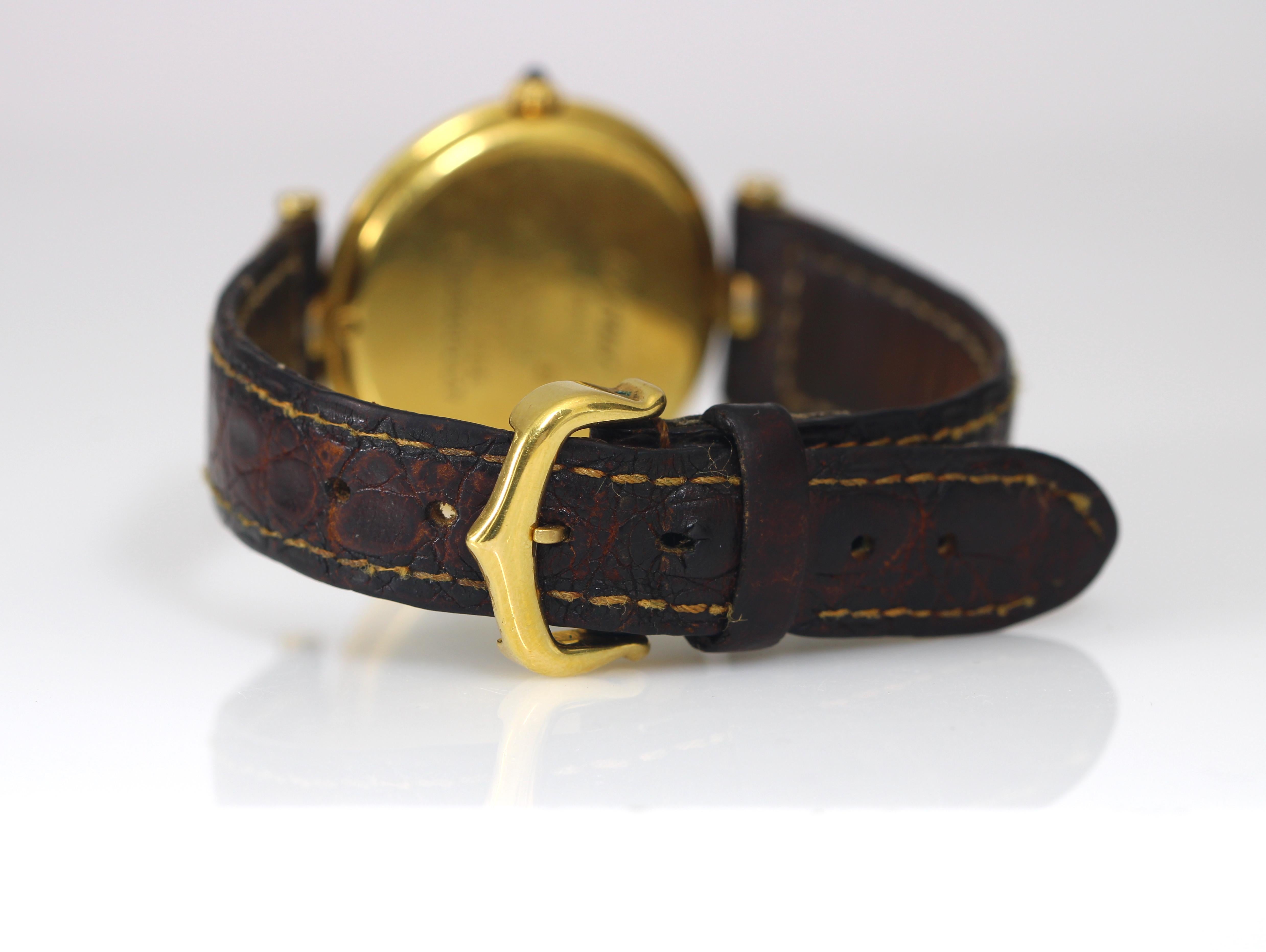 Cabochon Orologio Cartier Trinity Tri-Color 30 mm con indicatore di data e cinturino in coccodrillo in vendita
