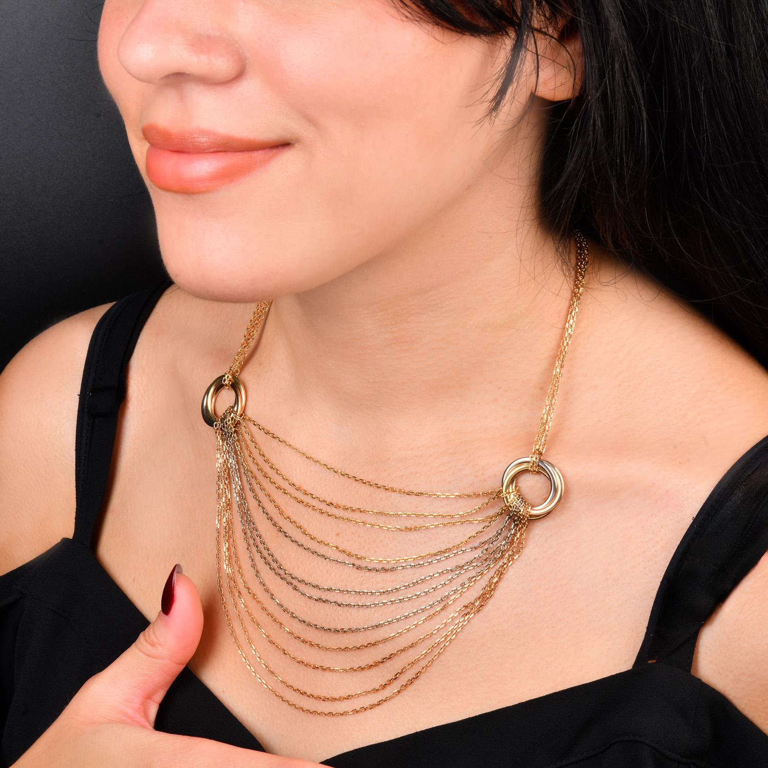 Collana Cartier Trinity Tricolor a più catene in oro 18 carati In condizioni ottime in vendita a Miami, FL