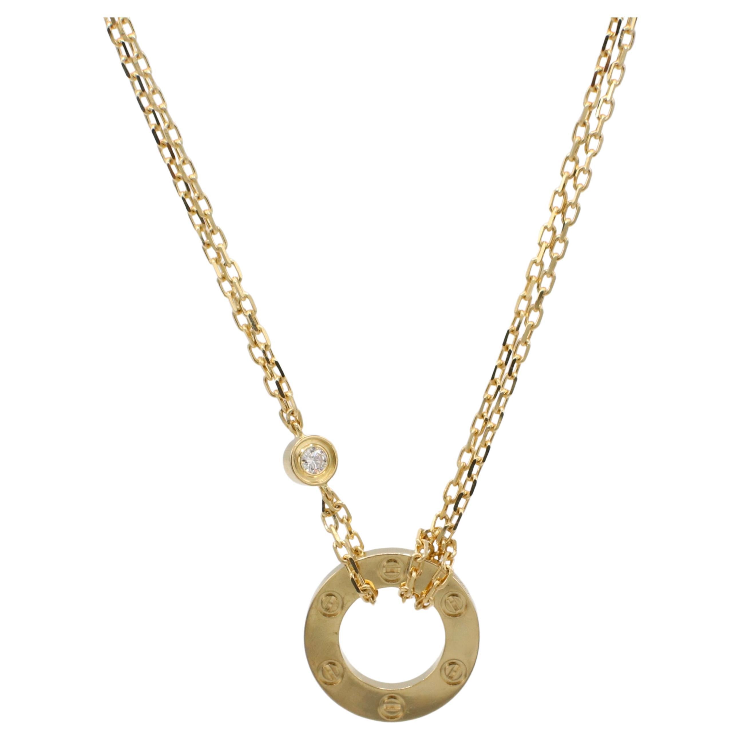 Moderne Cartier, collier d'amour en or jaune 18 carats avec deux diamants  en vente