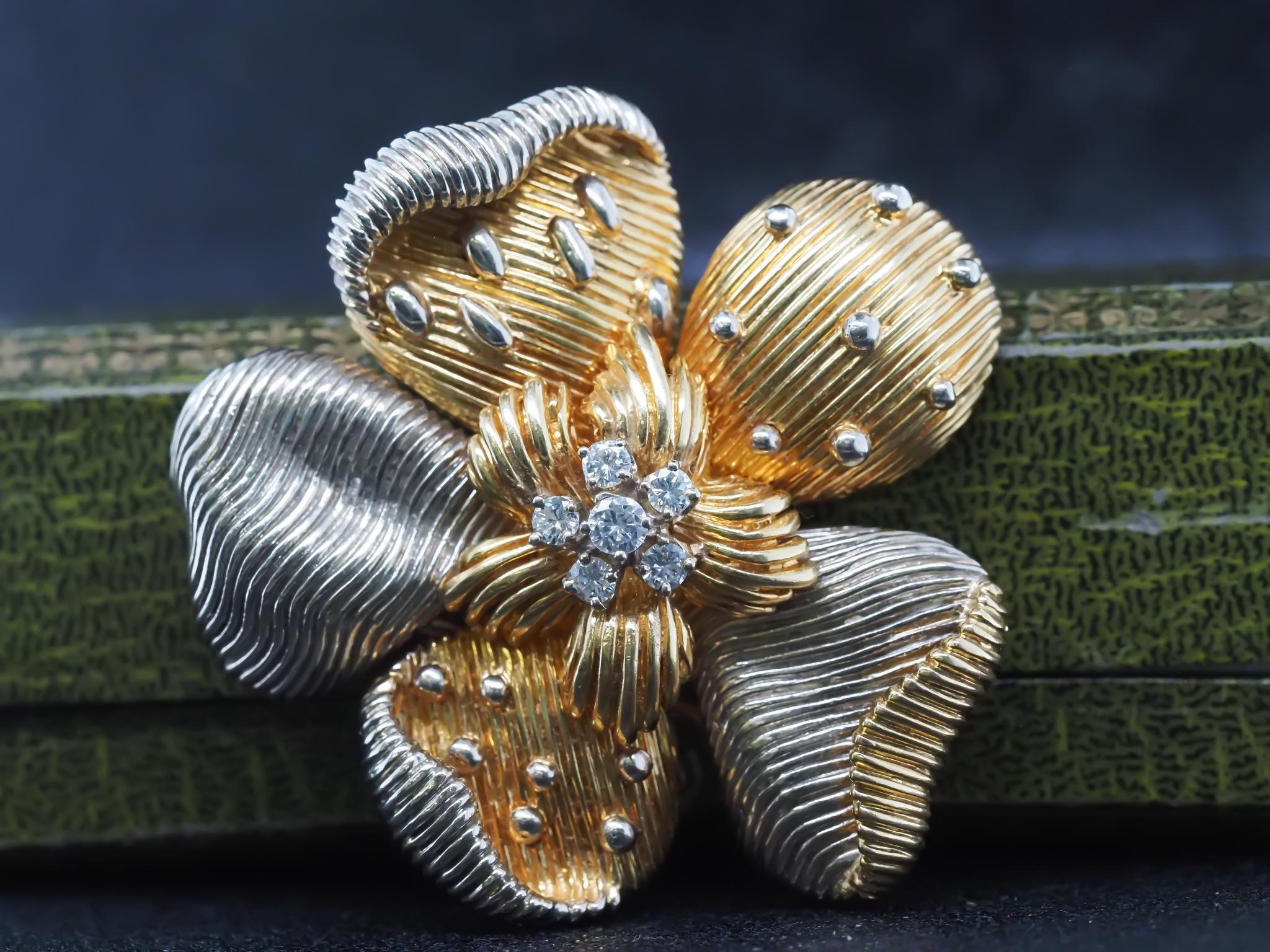 Women's Cartier Two Tone 18K Gold and Diamond Flower Brooch For Sale