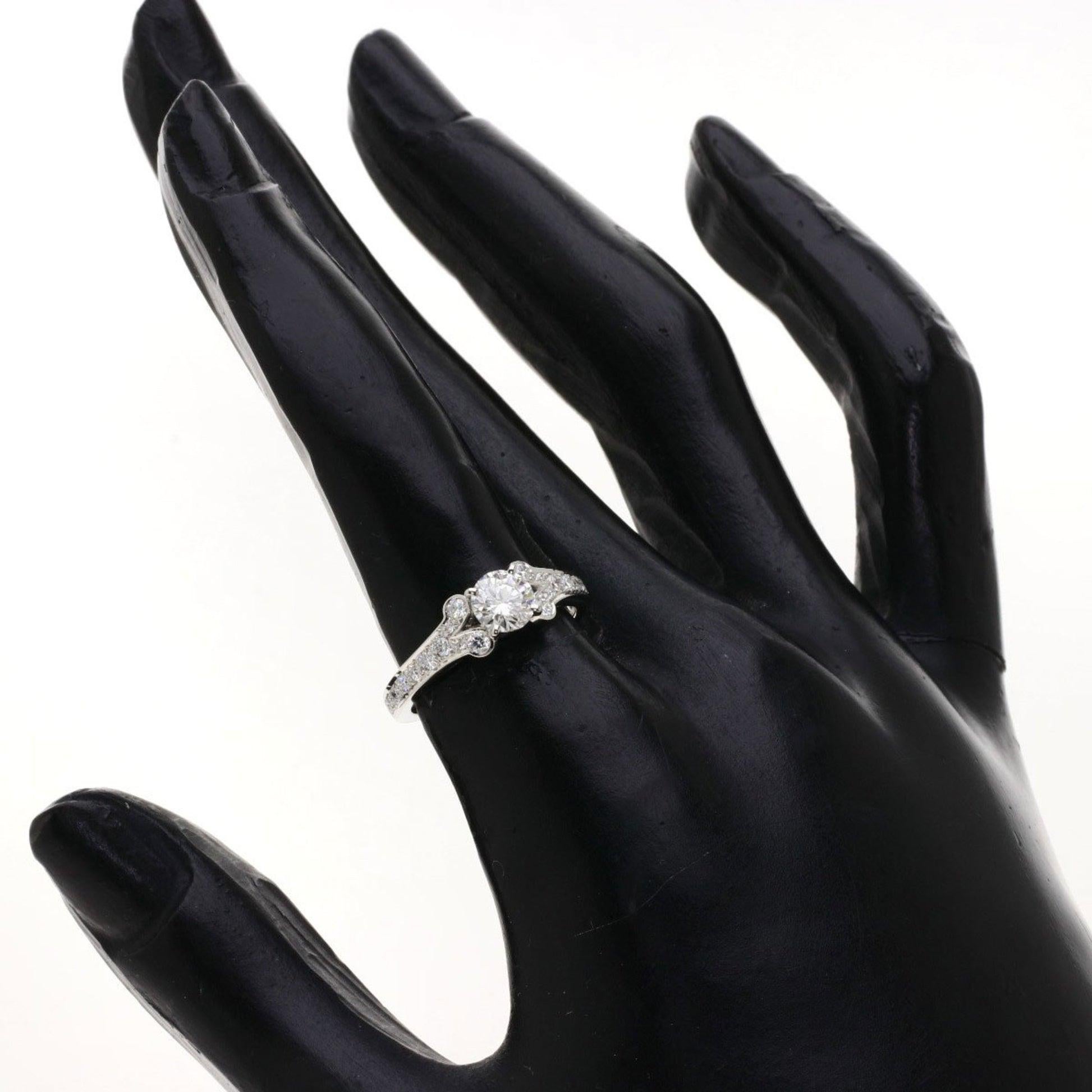 Cartier Valerina Solitaire Diamond Ring in Platinum For Sale 2