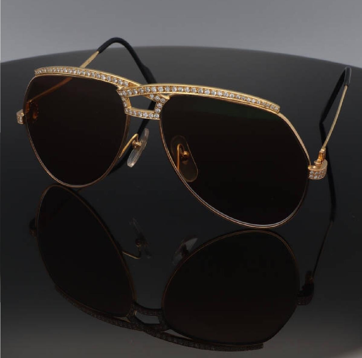 Cartier Vendôme Papillon 130 59-14 Diamonds 18K Yellow Gold Eyewear Sunglasses For Sale 1