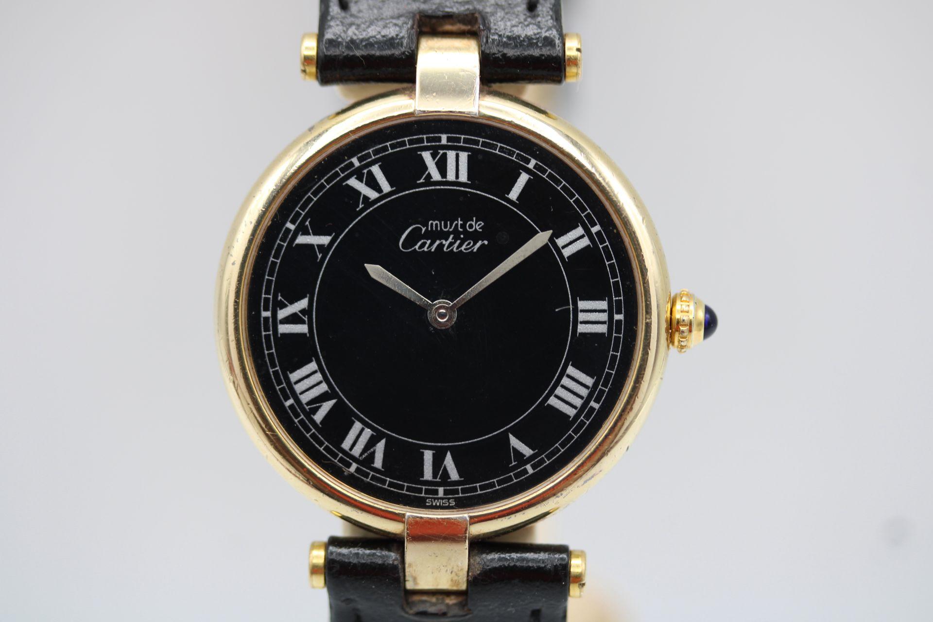 Cartier Vendome Vermeil Must 590003 – Vintage Luxury Timepiece In Good Condition For Sale In London, GB
