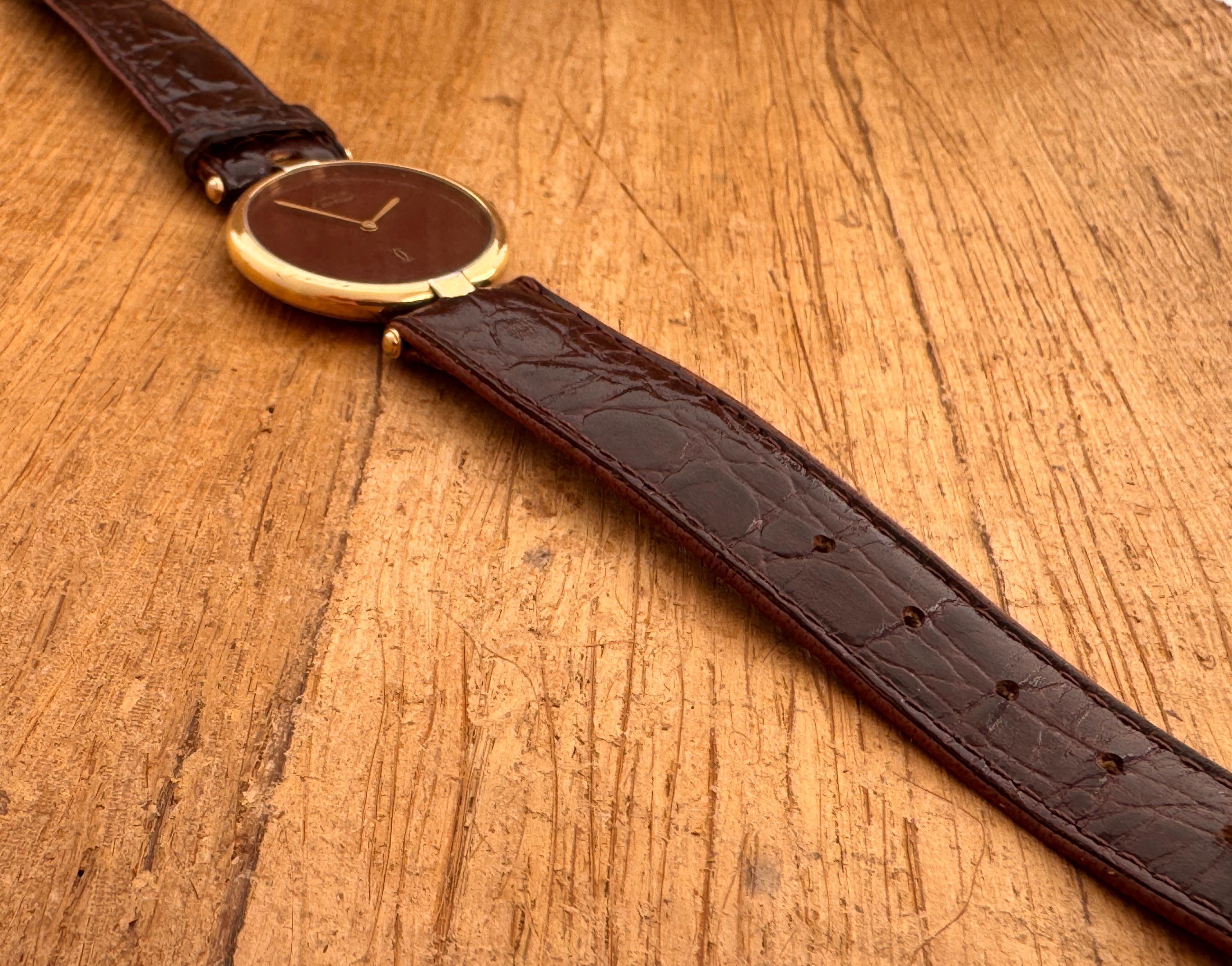 Cartier Vermeil Must Cartier Burgundy 30mm Gold Plated Watch For Sale 7