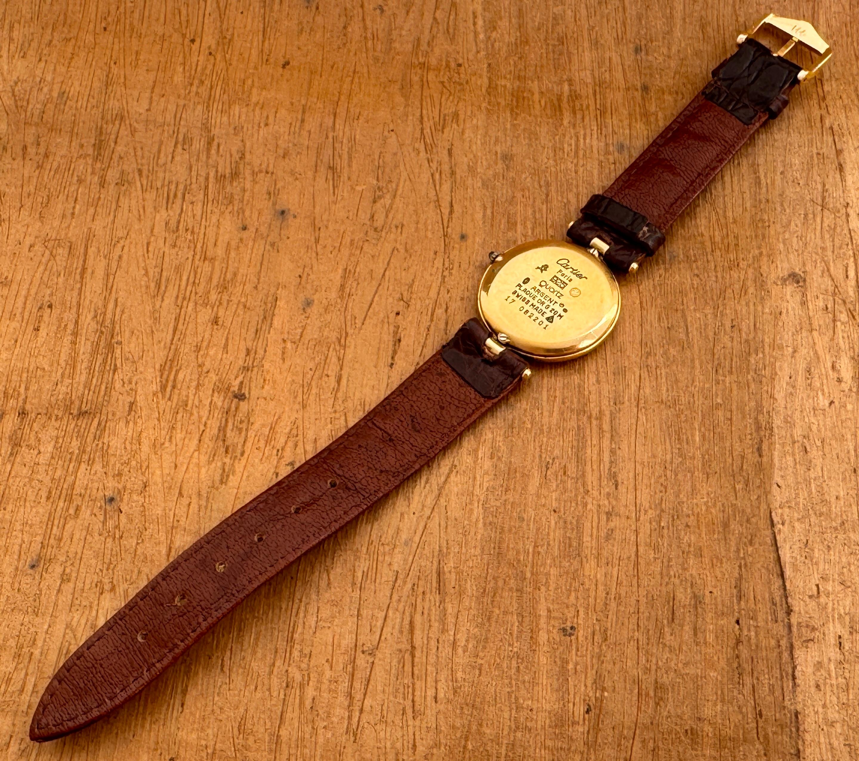 Cartier Vermeil Must Cartier Burgundy 30mm Gold Plated Watch For Sale 2