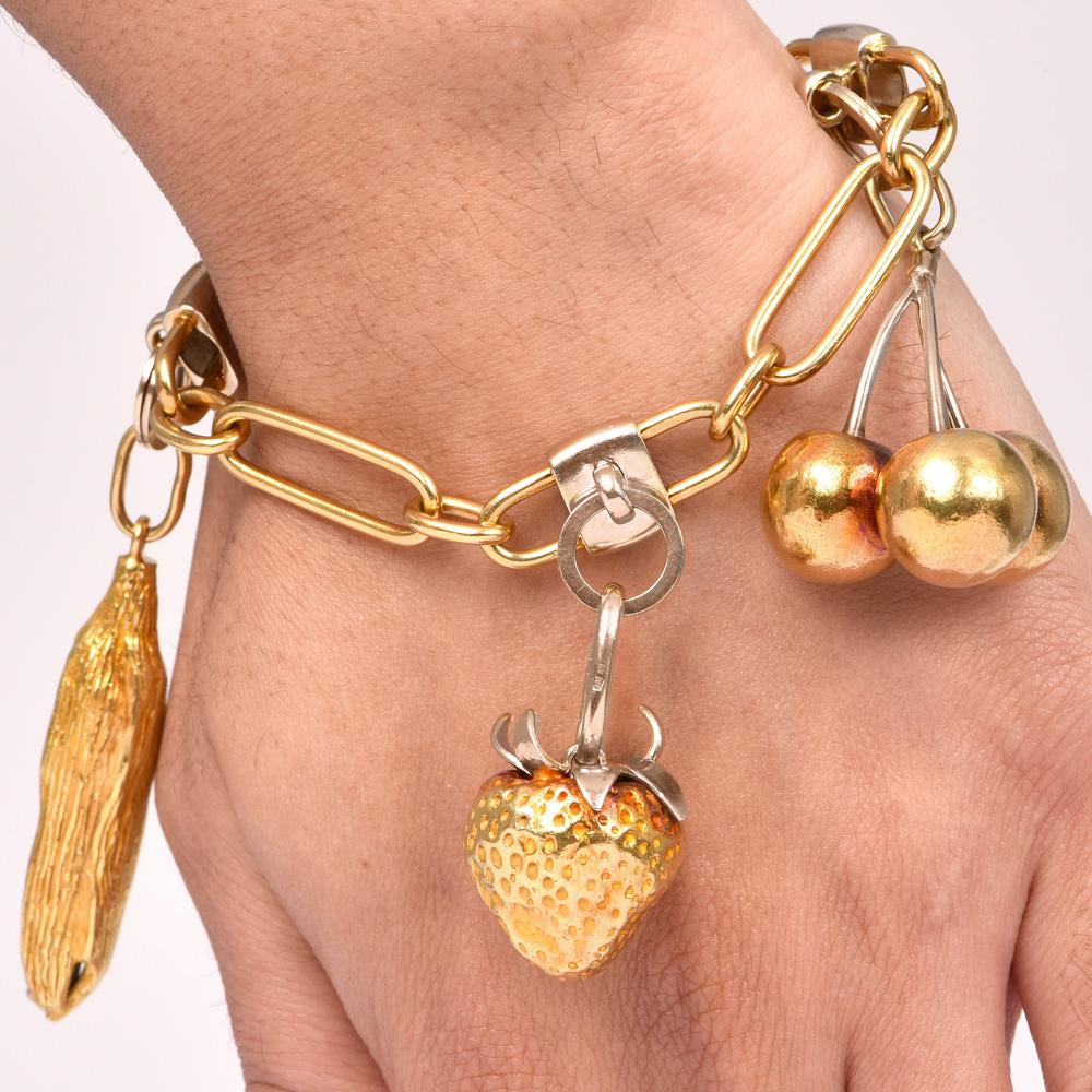 Cartier Vintage 18K 22K Gold Obst von Sommermünze Charm-Armband im Zustand „Hervorragend“ in Miami, FL