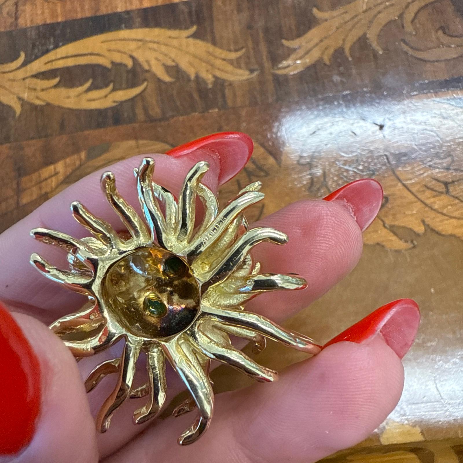 CARTIER Vintage Pendentif or jaune 18k et chrysoprase Lion Méduse Lion Zodiac Unisexe en vente