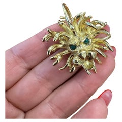 CARTIER Vintage Pendentif or jaune 18k et chrysoprase Lion Méduse Lion Zodiac
