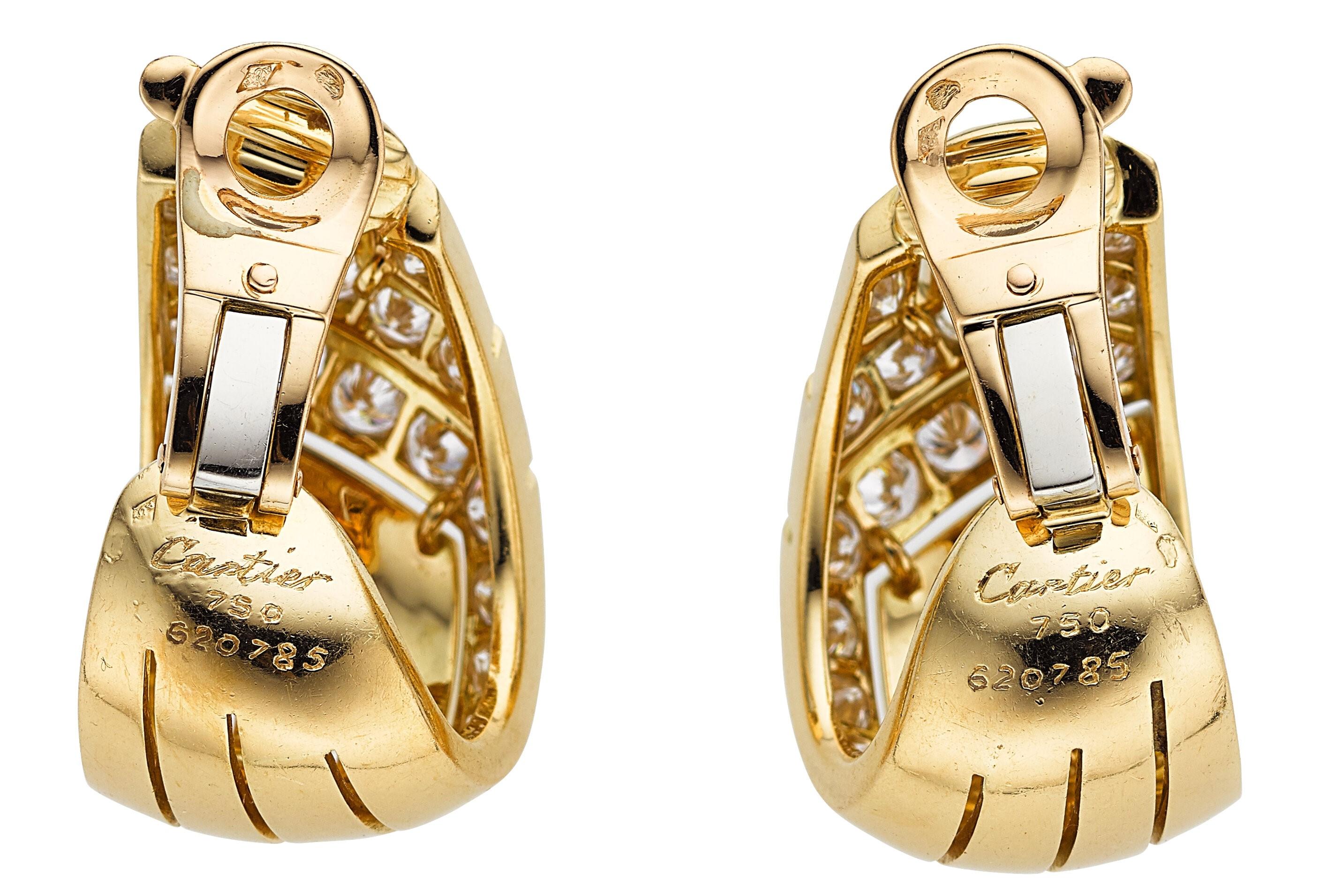 Cartier Vintage 18k Yellow Gold Clip On Earrings Appx 2.50 Ct Diamonds 1990s In Good Condition For Sale In Sherman Oaks, CA