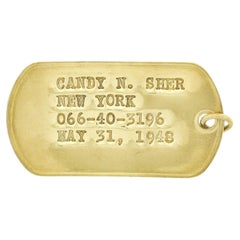 Cartier Vintage 18 Karat Gelbgold Großer militärischer gepunzter Hundename-Tag-Anhänger
